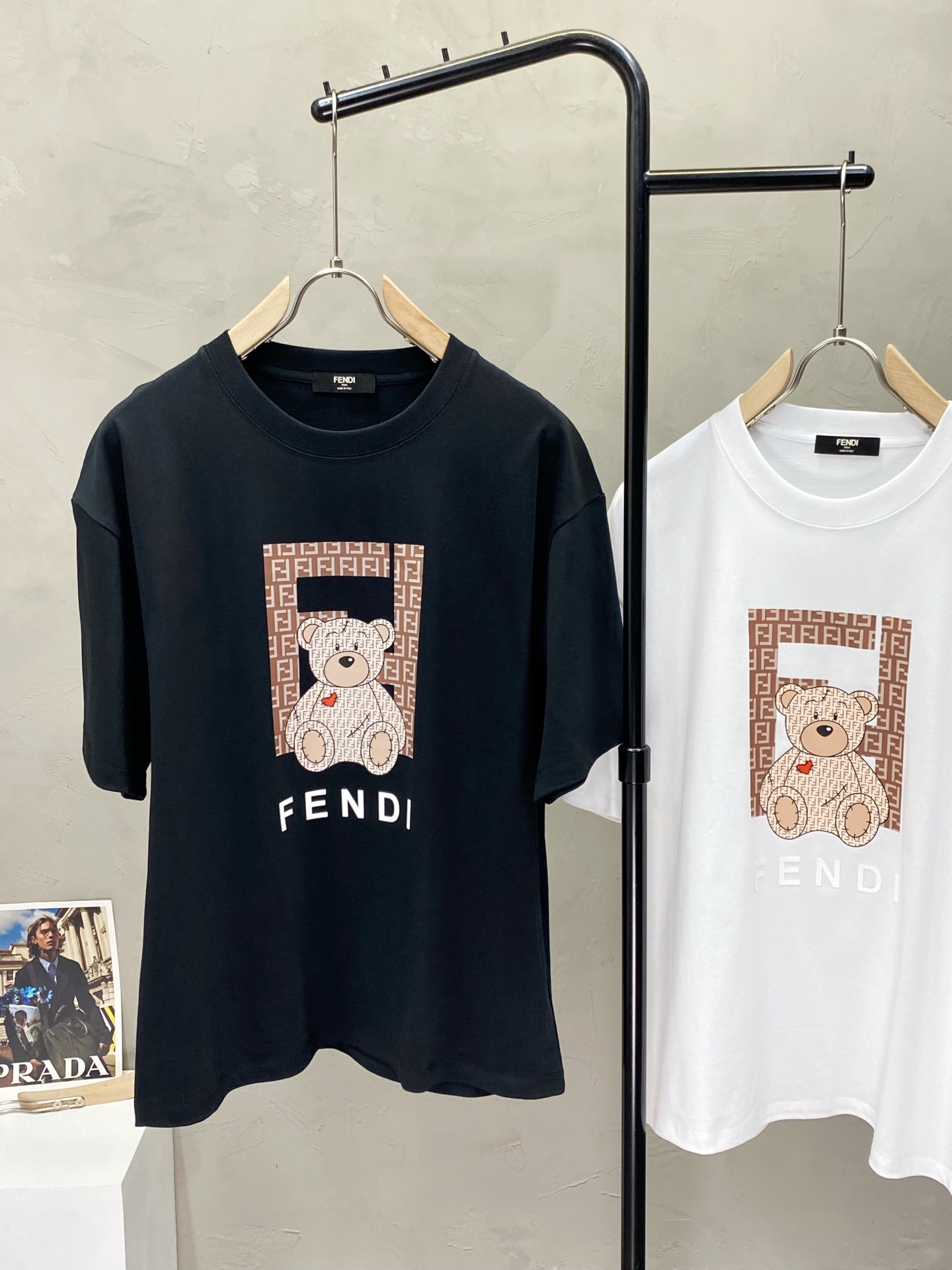 。FENDI芬迪💥独家专供新款原单男士休闲春夏短袖 高端  高端版本 时尚百搭爆款⚠️⚠️✨✨进口面料 