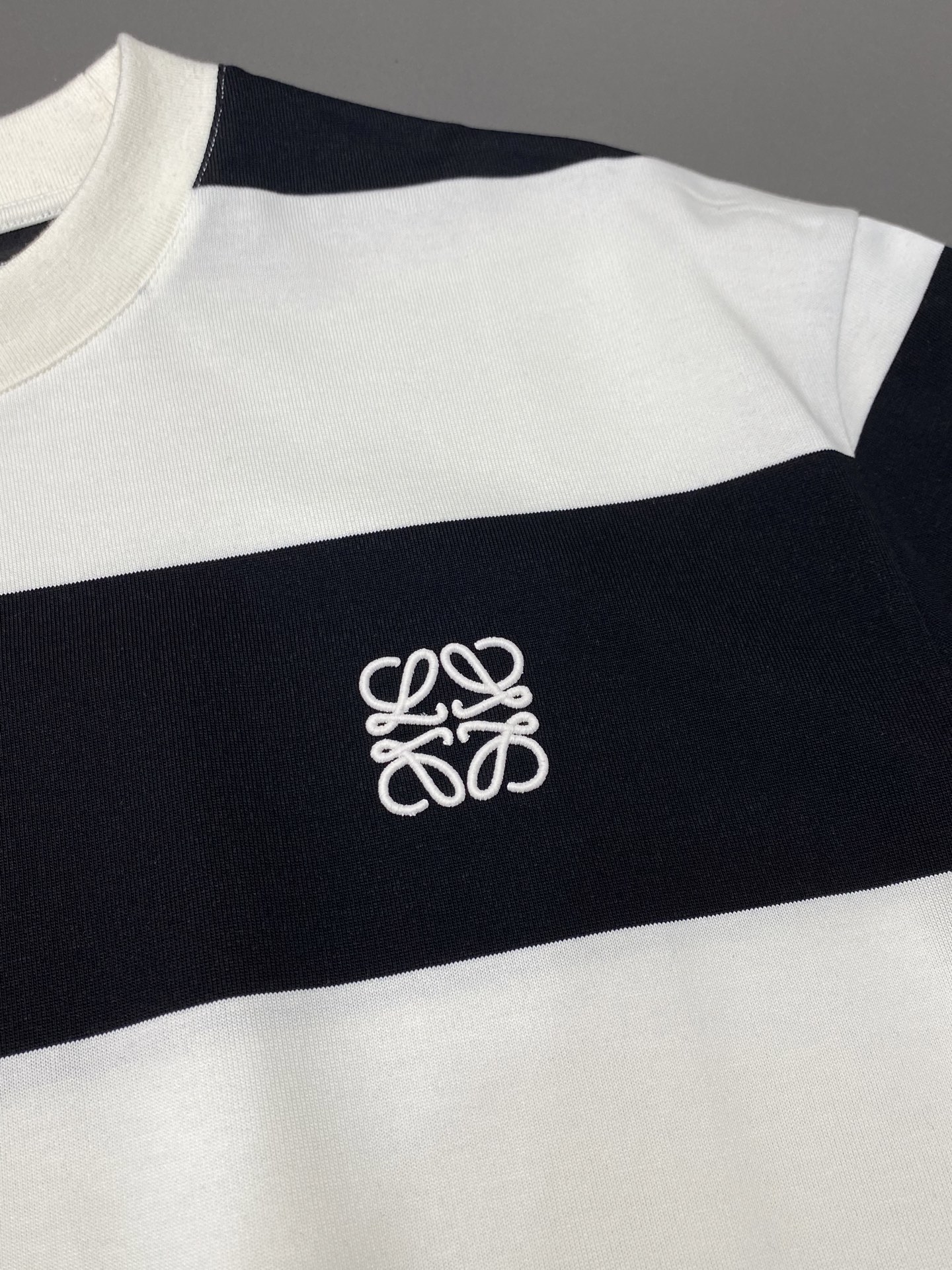 。LOEWE罗意威💥独家专供新款原单男士休闲短袖 高端定制 高版本 时尚百搭爆款⚠️⚠️✨✨进口面料 手