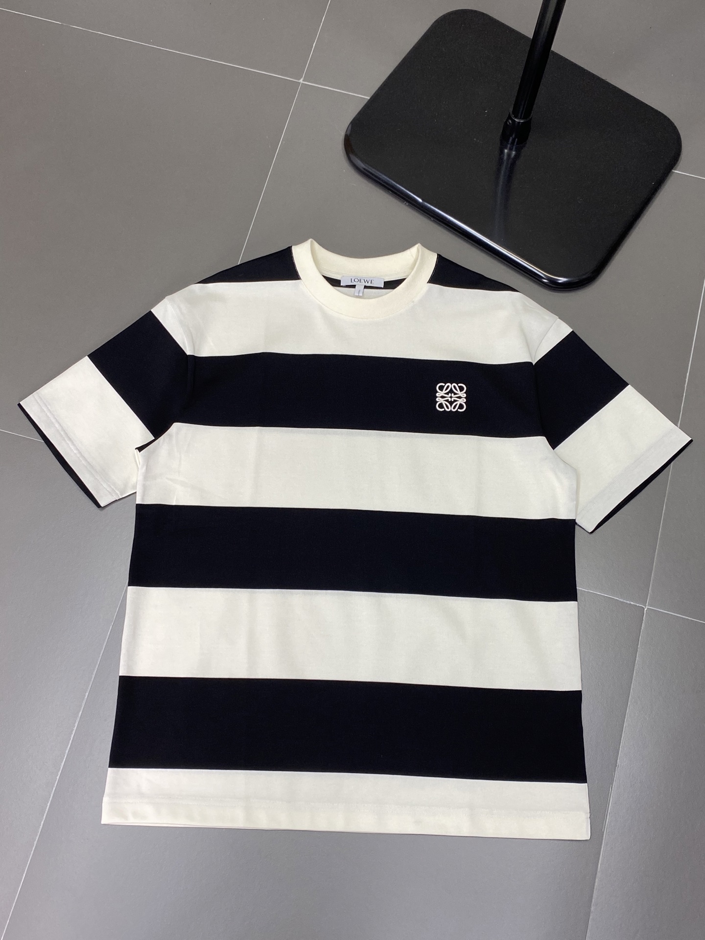 。LOEWE罗意威💥独家专供新款原单男士休闲短袖 高端定制 高版本 时尚百搭爆款⚠️⚠️✨✨进口面料 手