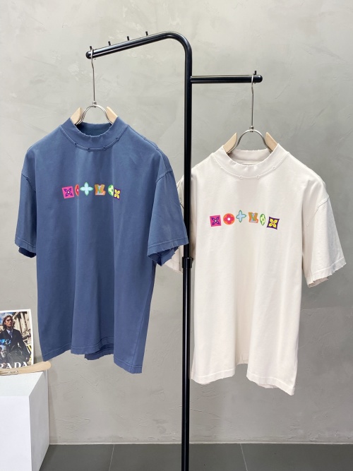 Louis Vuitton Men's Casual Short Sleeve T-Shirt | High-End Custom Design 1 Louis Vuitton Men's Casual Short Sleeve T-Shirt | High-End Custom Design