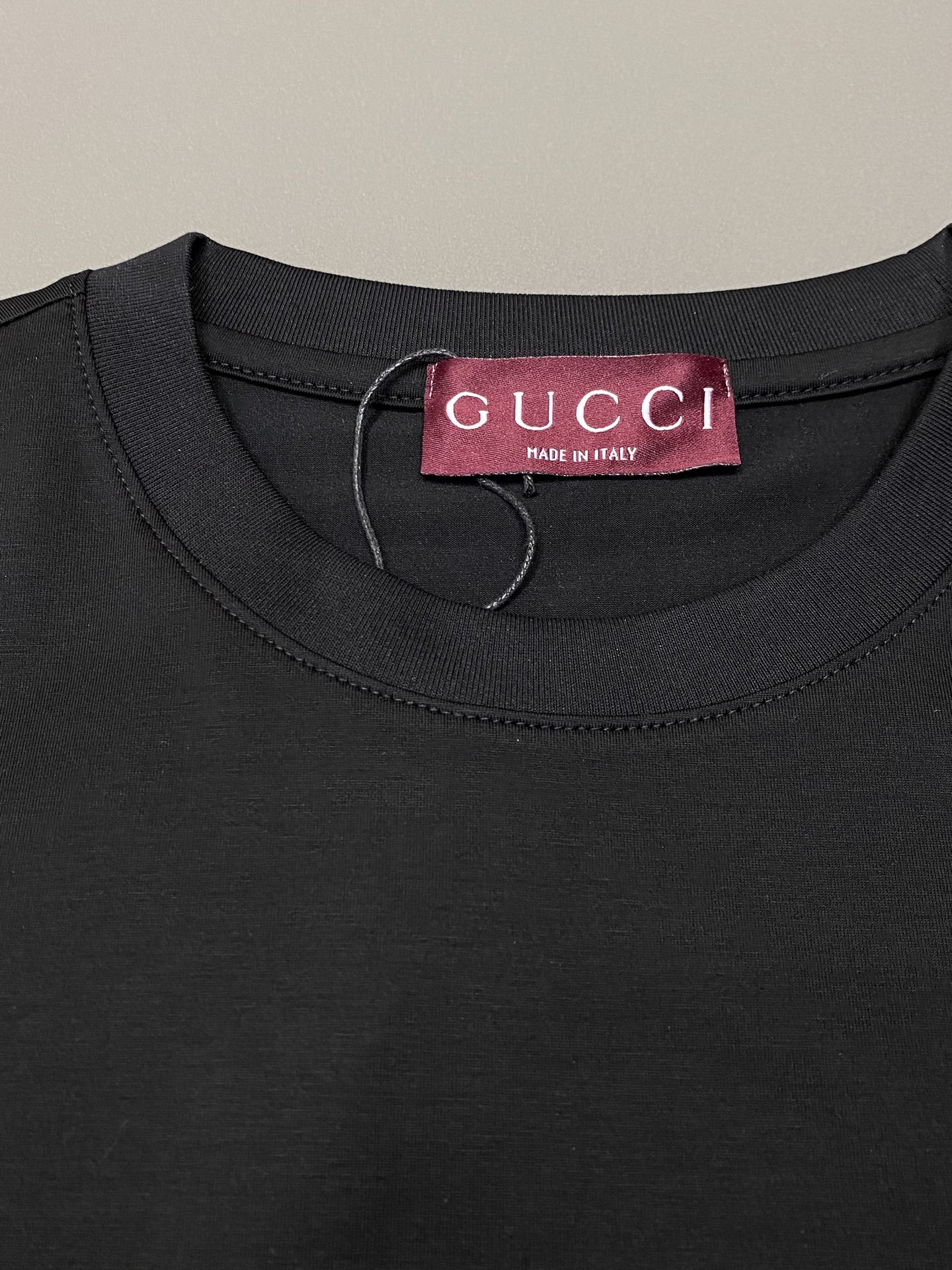 。Gucci古驰💥独家专供新款原单男士休闲短袖 高端  高版本 时尚百搭爆款⚠️⚠️✨✨进口面料 手感超