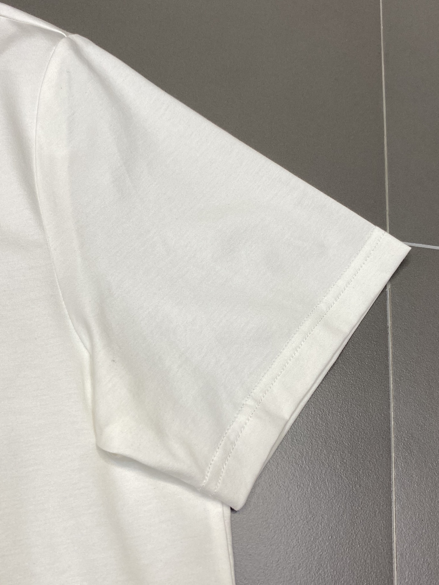 。Gucci古驰💥独家专供新款原单男士休闲短袖 高端  高版本 时尚百搭爆款⚠️⚠️✨✨进口面料 手感超