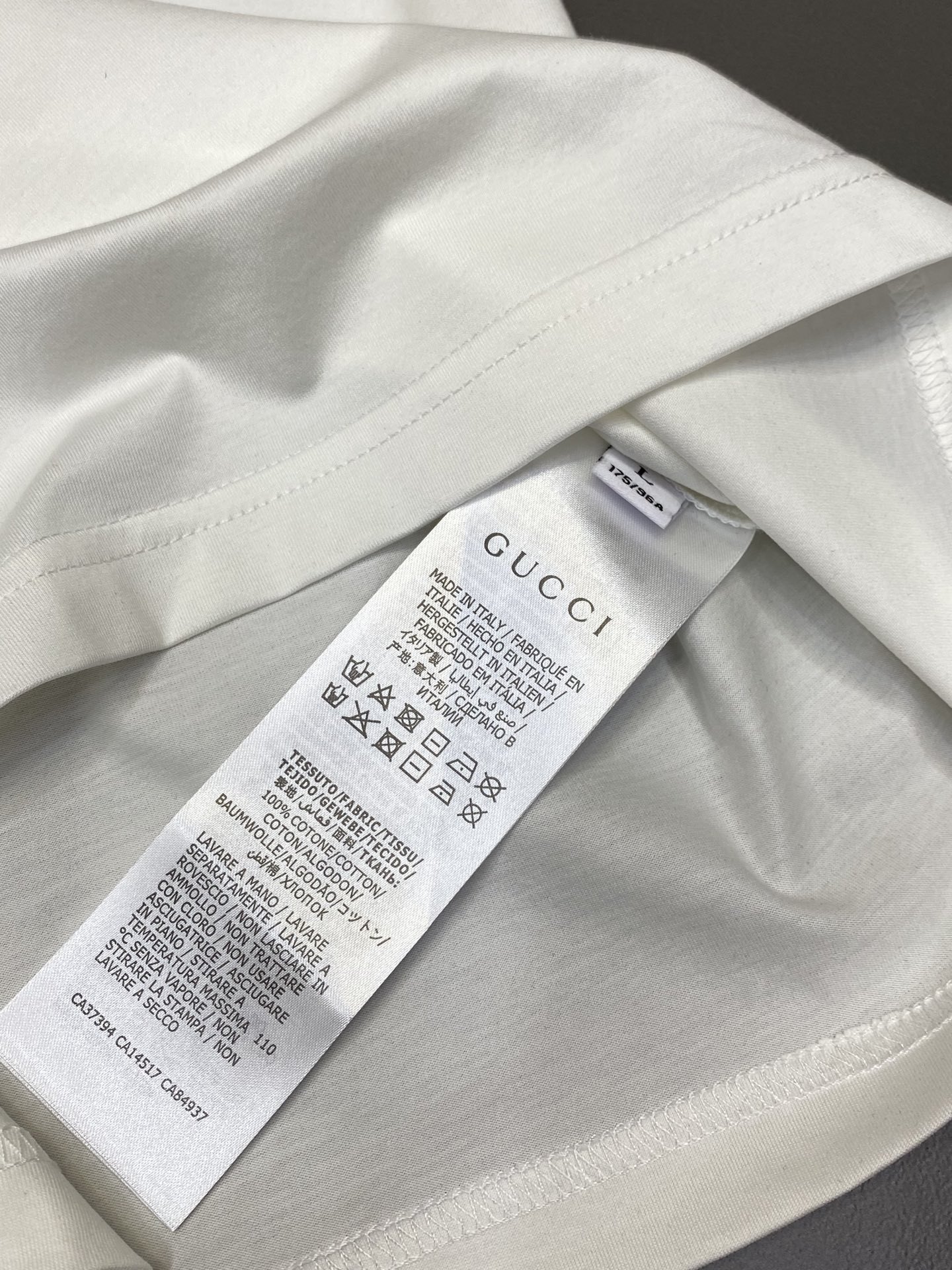 。Gucci古驰💥独家专供新款原单男士休闲短袖 高端  高版本 时尚百搭爆款⚠️⚠️✨✨进口面料 手感超