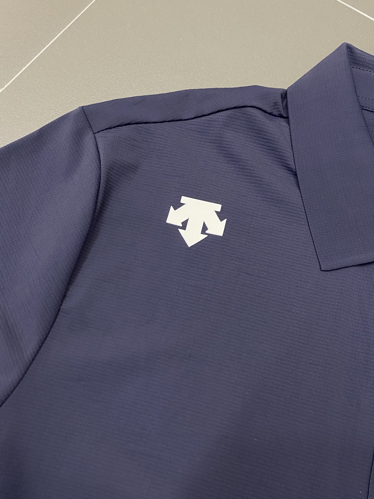 。DESCENTE迪桑特💥独家专供新款原单男士休闲春夏短袖 高端  高端版本 时尚百搭爆款⚠️⚠️✨✨进