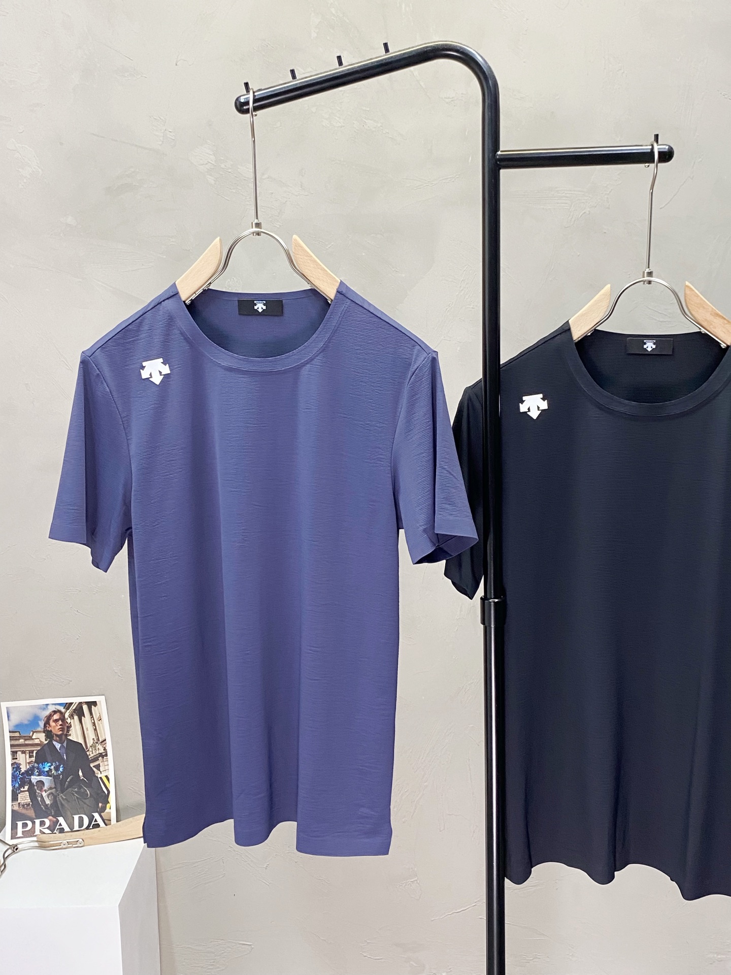 。DESCENTE迪桑特💥独家专供新款原单男士休闲春夏短袖 高端定制 高端版本 时尚百搭爆款⚠️⚠️✨✨