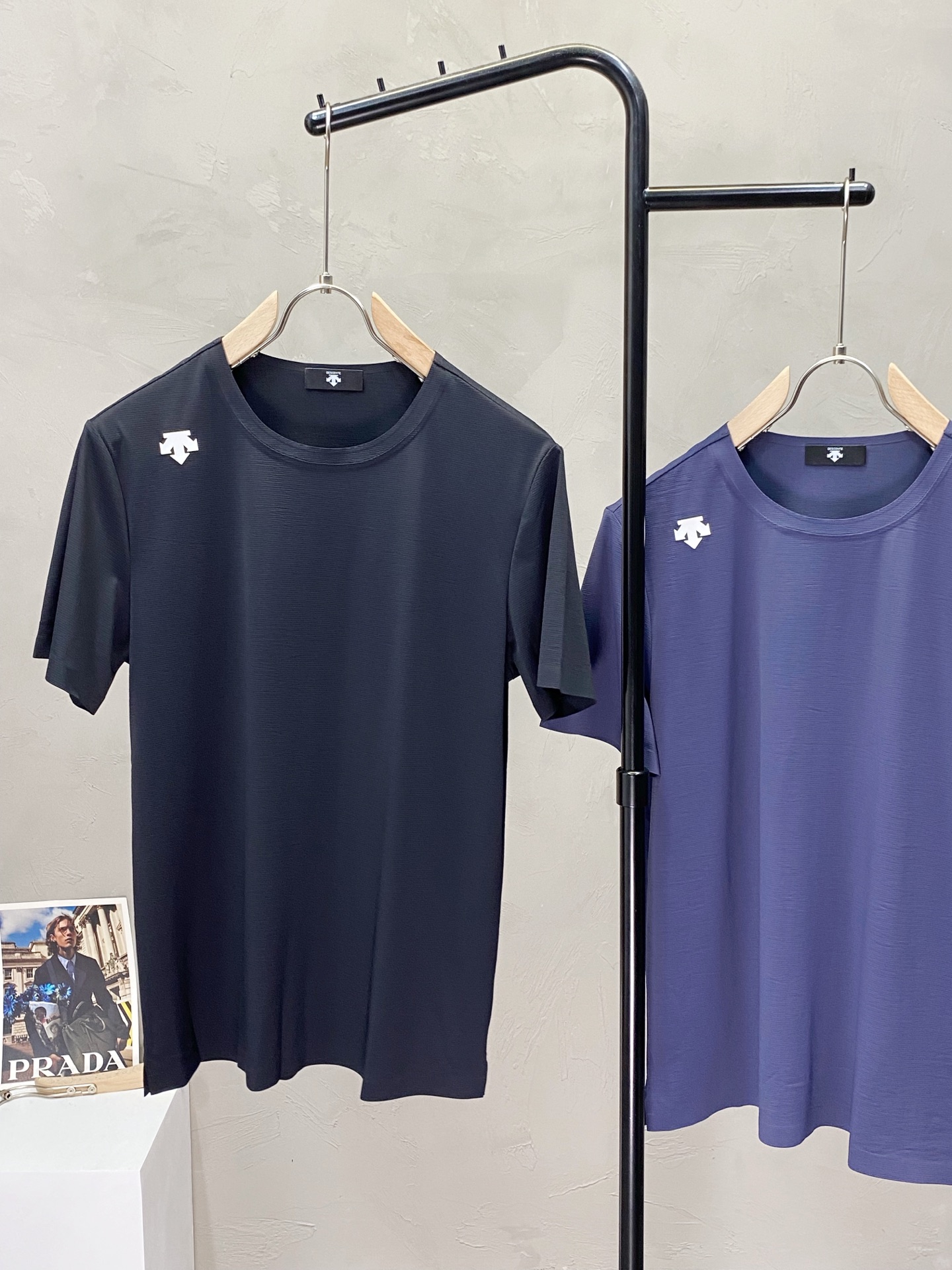 。DESCENTE迪桑特💥独家专供新款原单男士休闲春夏短袖 高端定制 高端版本 时尚百搭爆款⚠️⚠️✨✨