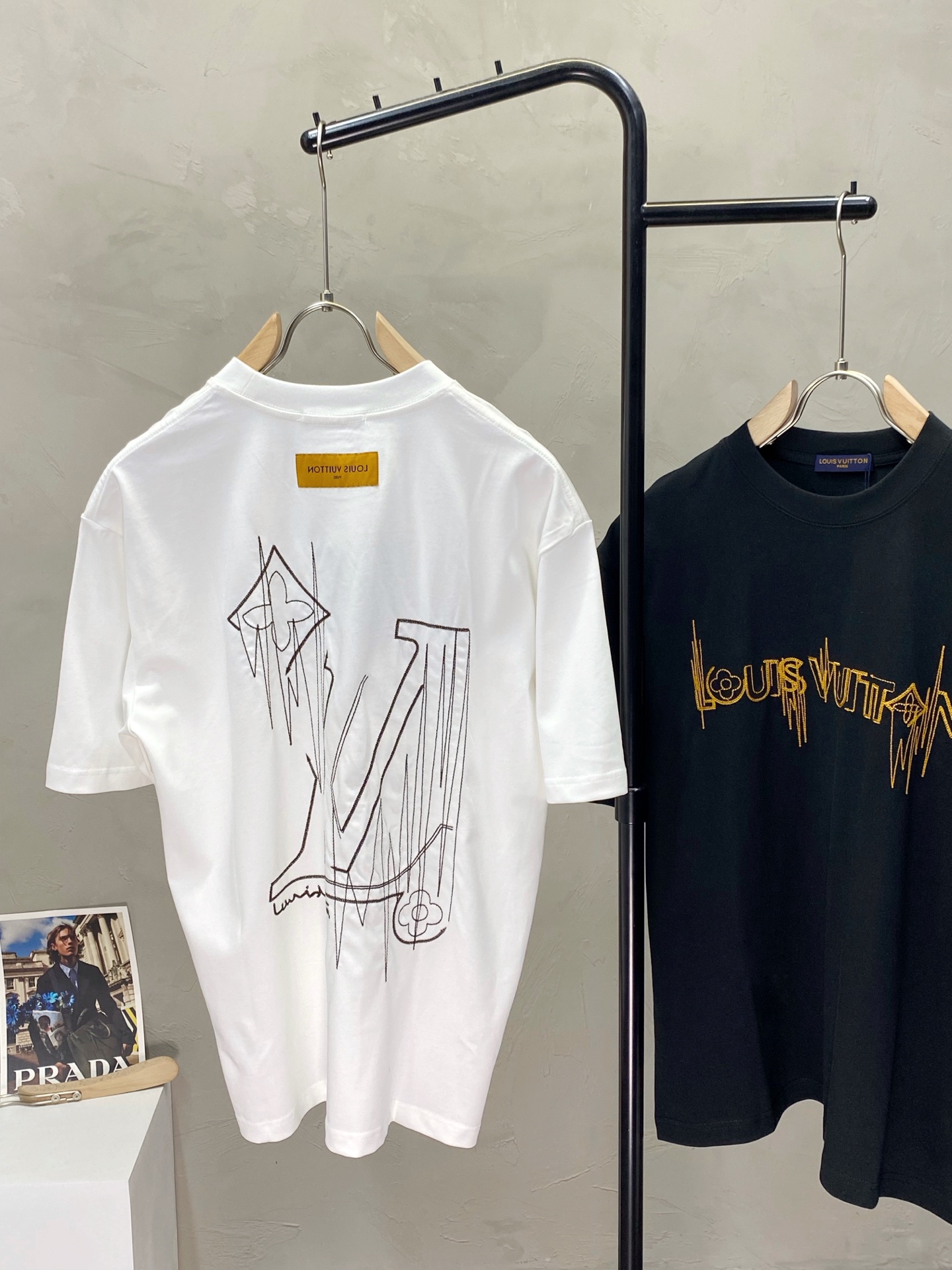 。Louis Vuitton路易威登💥独家专供新款原单男士休闲短袖 高端  高端版本 时尚百搭爆款⚠️⚠