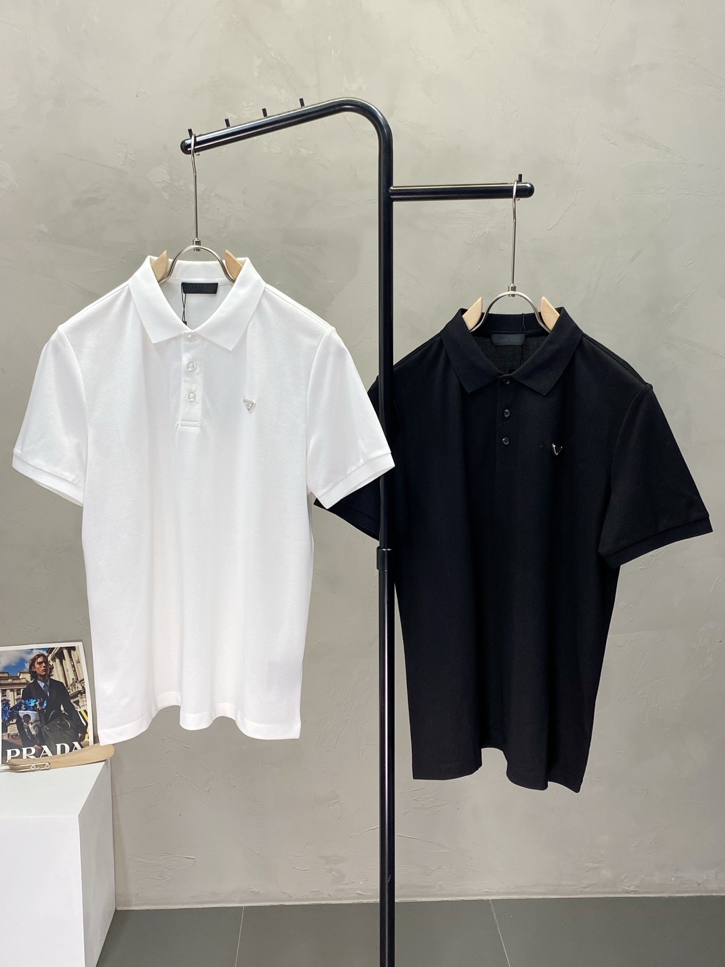 。Prada普拉达💥独家专供新款原单男士休闲短袖 高端  高端版本 时尚百搭爆款⚠️⚠️✨✨进口面料 手