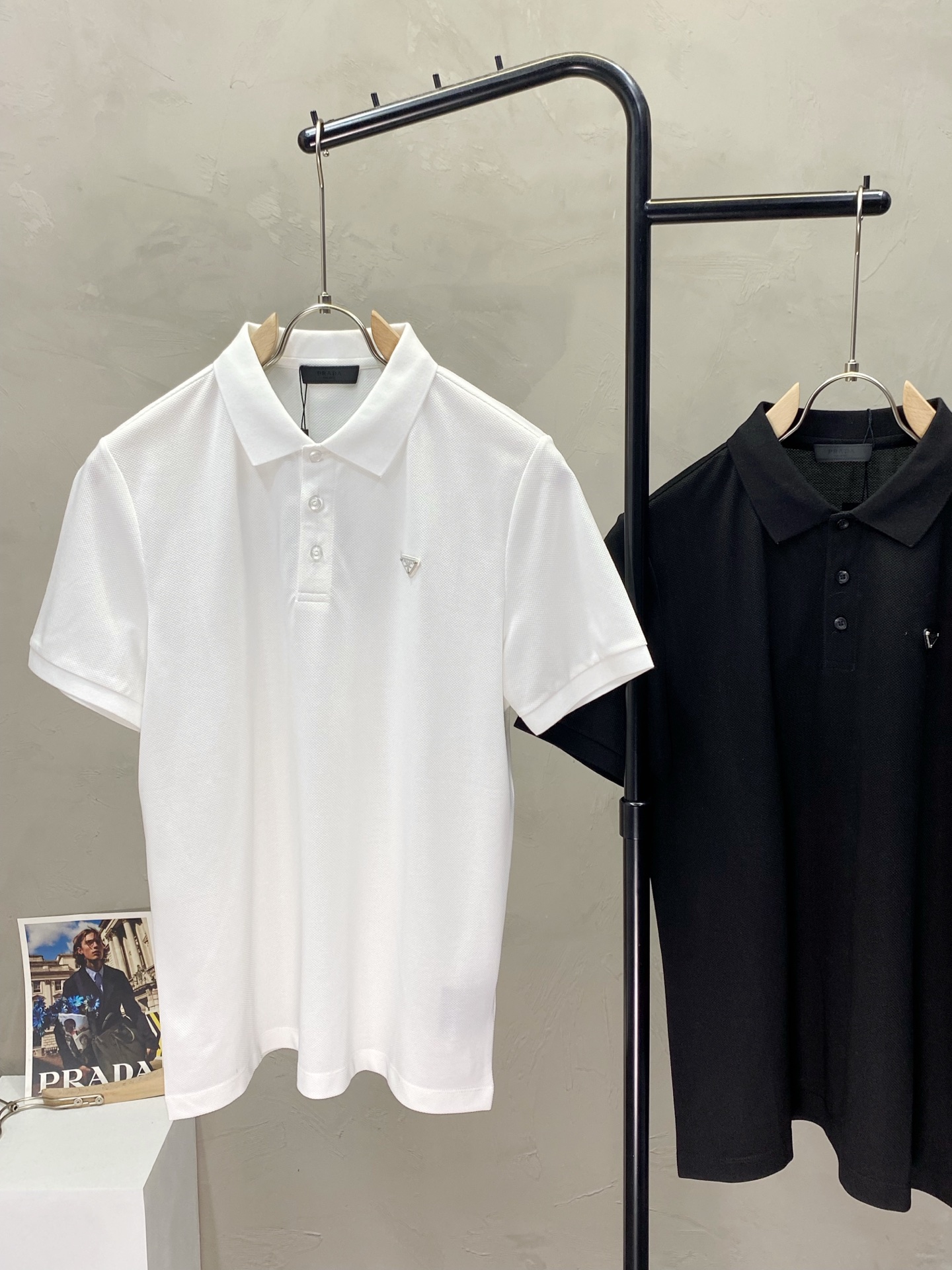 。Prada普拉达💥独家专供新款原单男士休闲短袖 高端  高端版本 时尚百搭爆款⚠️⚠️✨✨进口面料 手