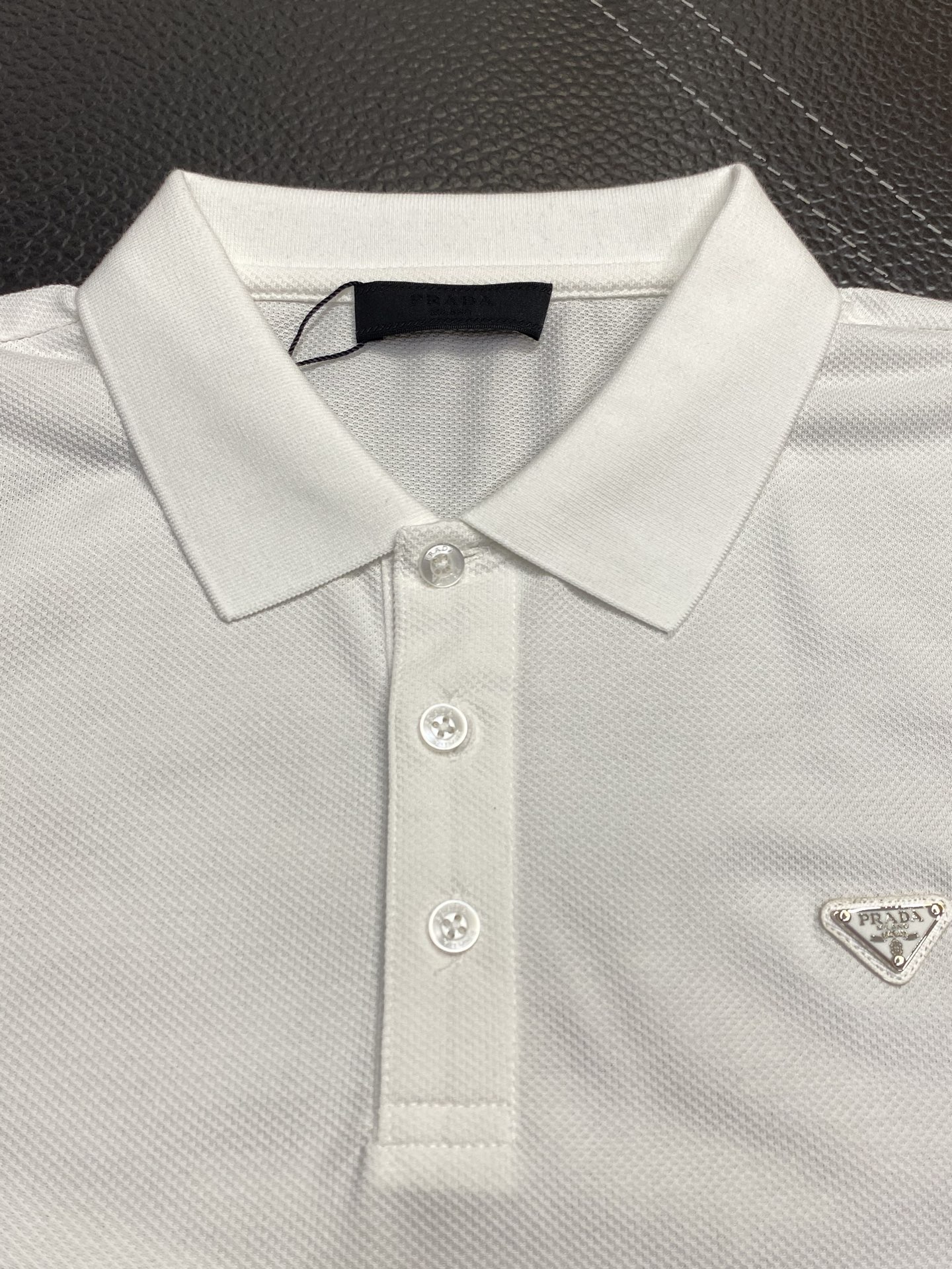 。Prada普拉达💥独家专供新款原单男士休闲短袖 高端  高端版本 时尚百搭爆款⚠️⚠️✨✨进口面料 手
