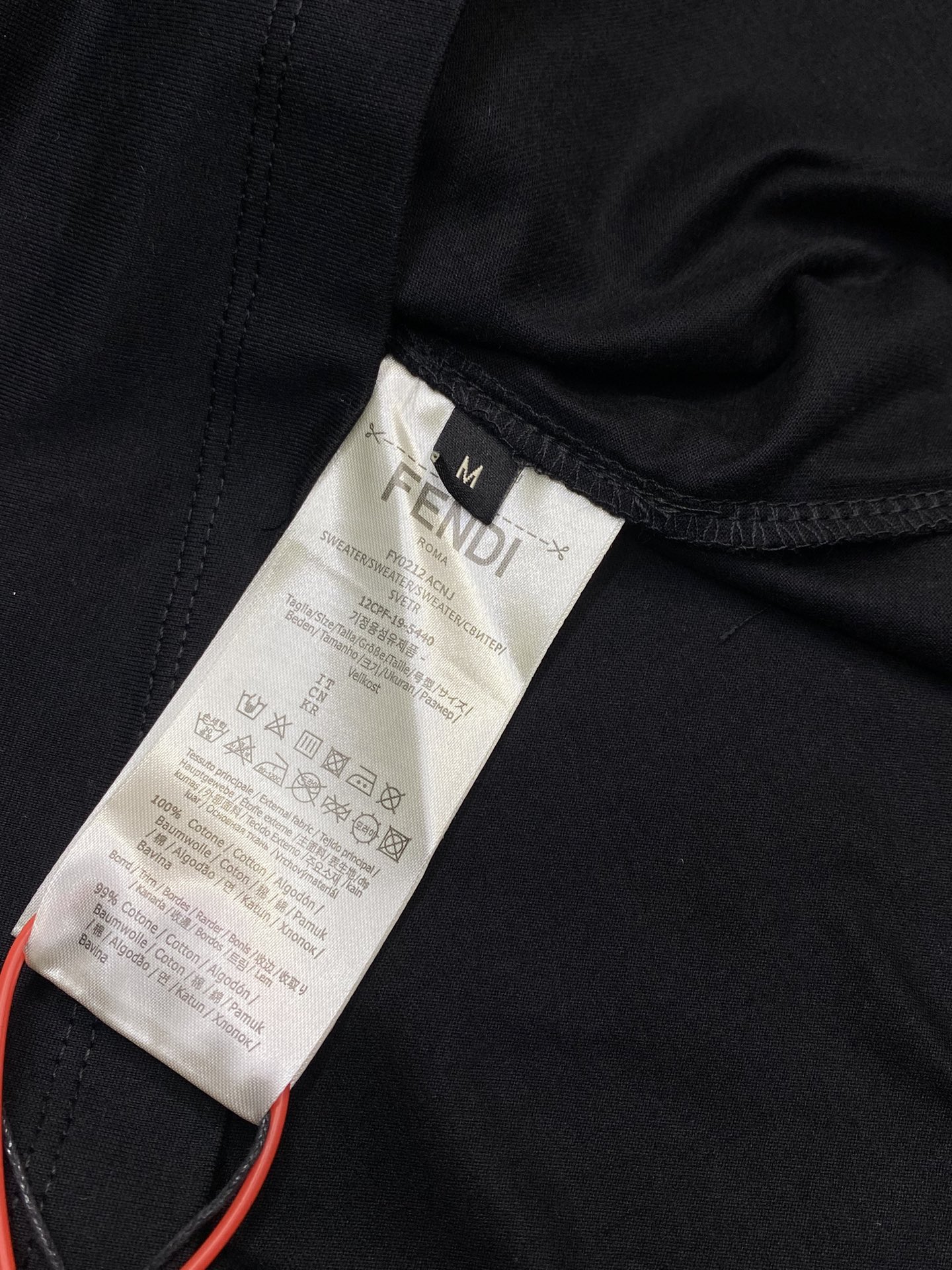 。FENDI芬迪💥独家专供新款原单男士休闲短袖 高端  高端版本 时尚百搭爆款⚠️⚠️✨✨进口面料 手感