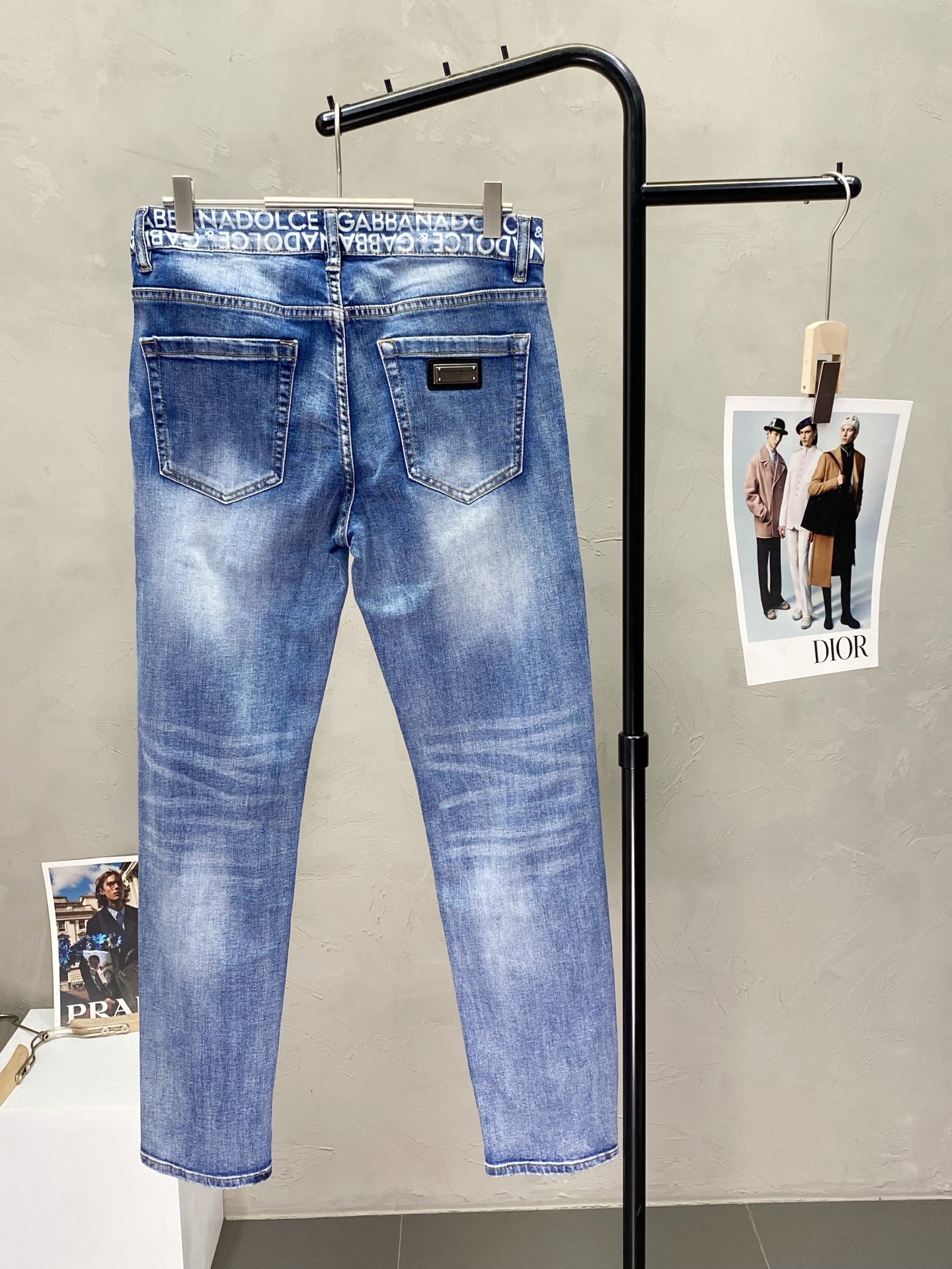 。Dolce&Gabbana杜嘉班纳💥独家专供新款休闲牛仔裤 高端版本！专柜 面料 透气舒适度高，细节无