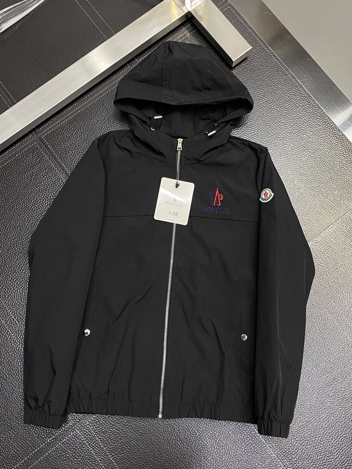 。Moncler蒙口💥独家专供新款原单男士休闲夹克 春秋新款 透气舒适 高端  高版本 时尚百搭爆款⚠️