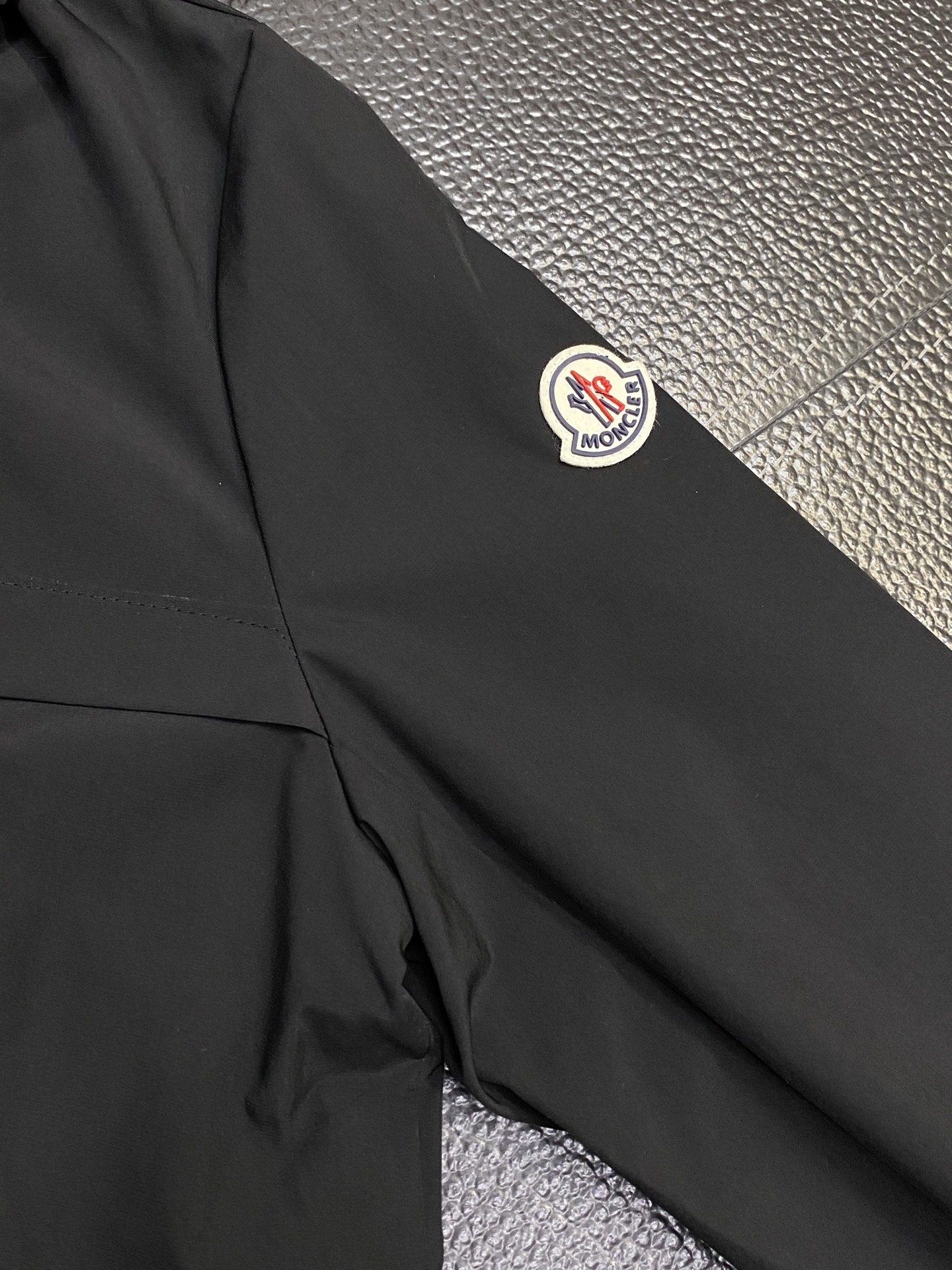 。Moncler蒙口💥独家专供新款原单男士休闲夹克 春秋新款 透气舒适 高端  高版本 时尚百搭爆款⚠️