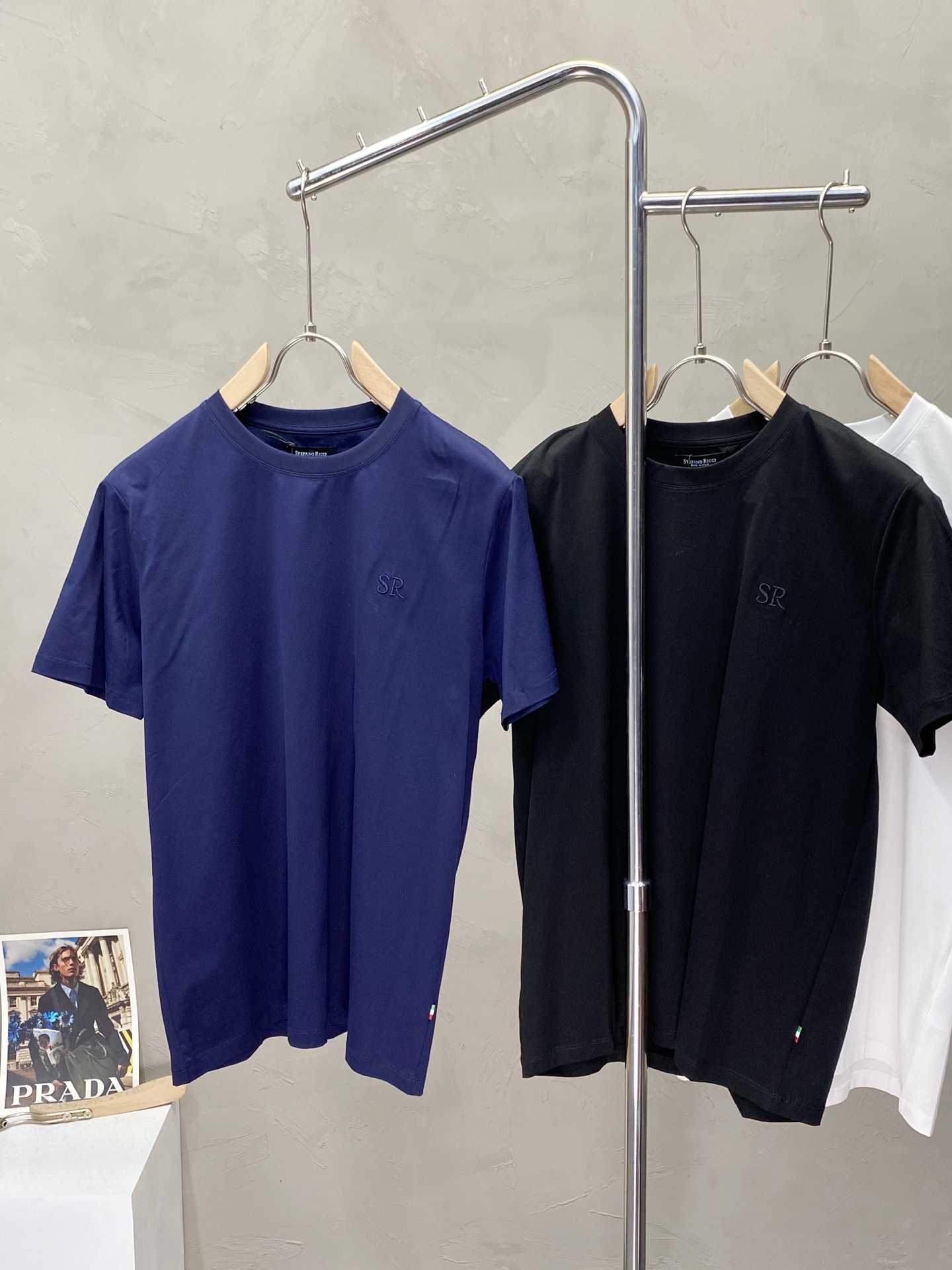 Luxury Custom Leisure Shorts for Single Men: Stefano Ricci’s High-End Fashion with Imported Fabrics - 图片 5