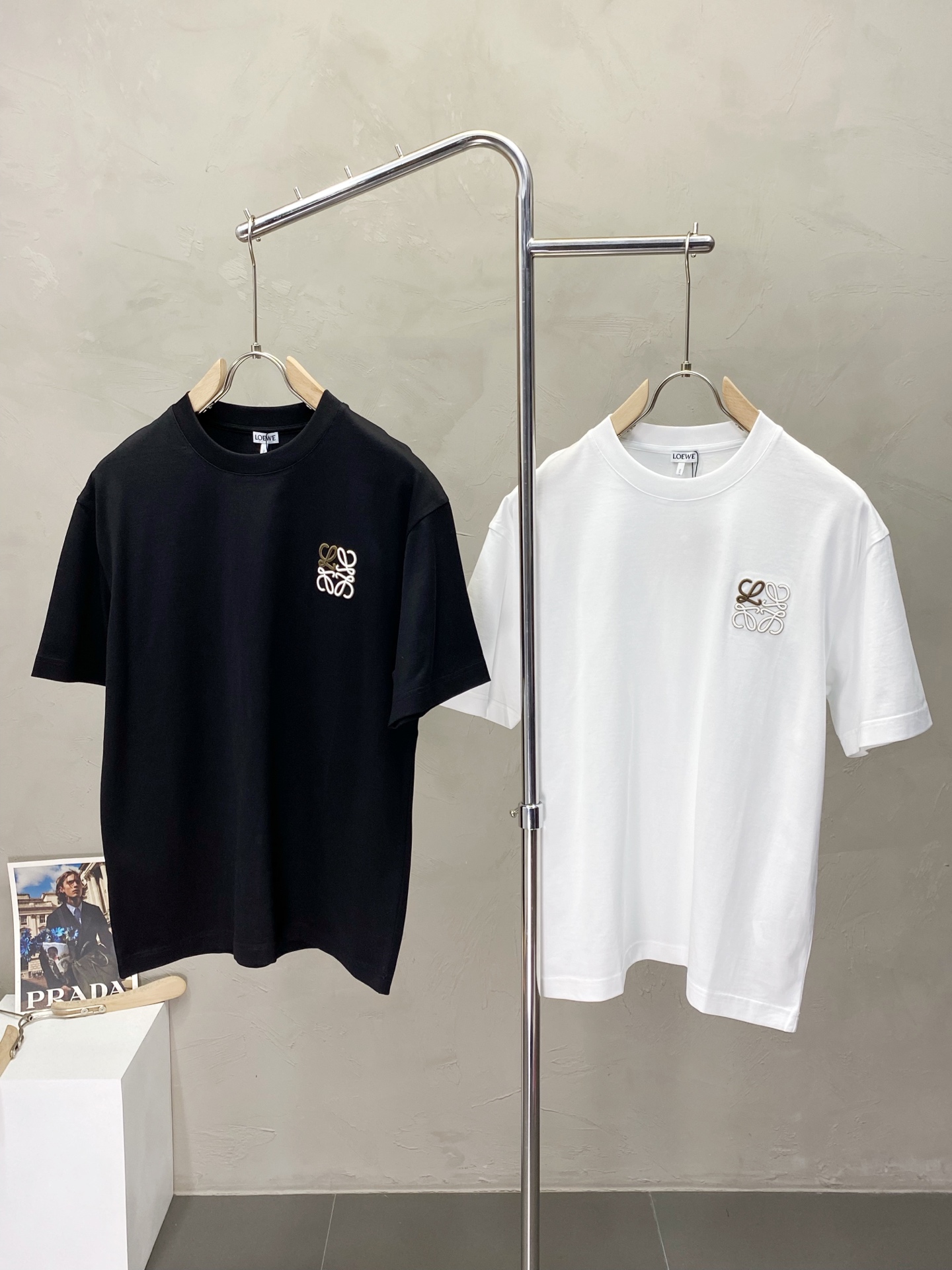 。LOEWE罗意威💥独家专供新款男士休闲短袖 高端  高端版本 时尚百搭爆款⚠️⚠️✨✨进口面料 手感超