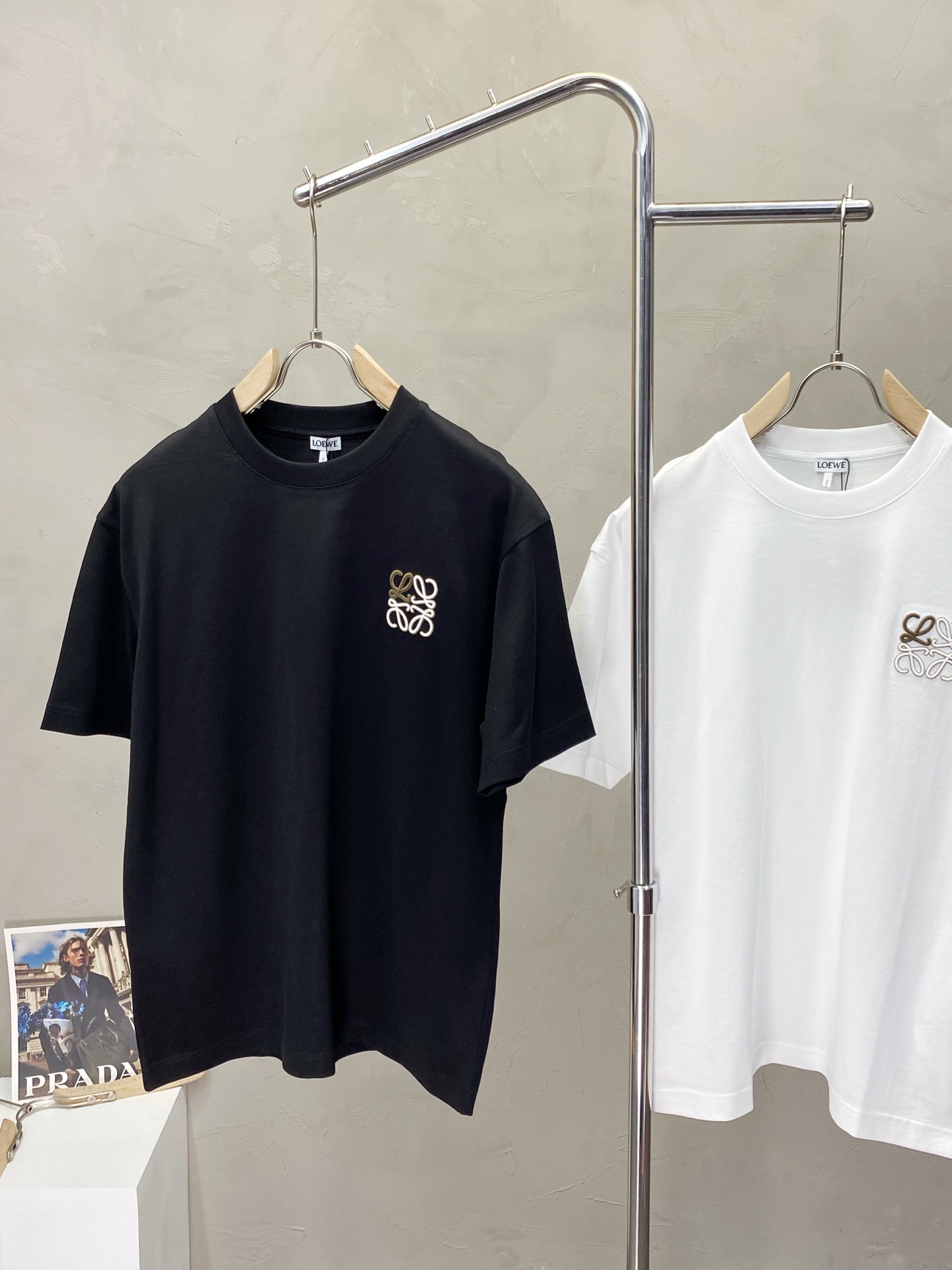 。LOEWE罗意威💥独家专供新款男士休闲短袖 高端  高端版本 时尚百搭爆款⚠️⚠️✨✨进口面料 手感超