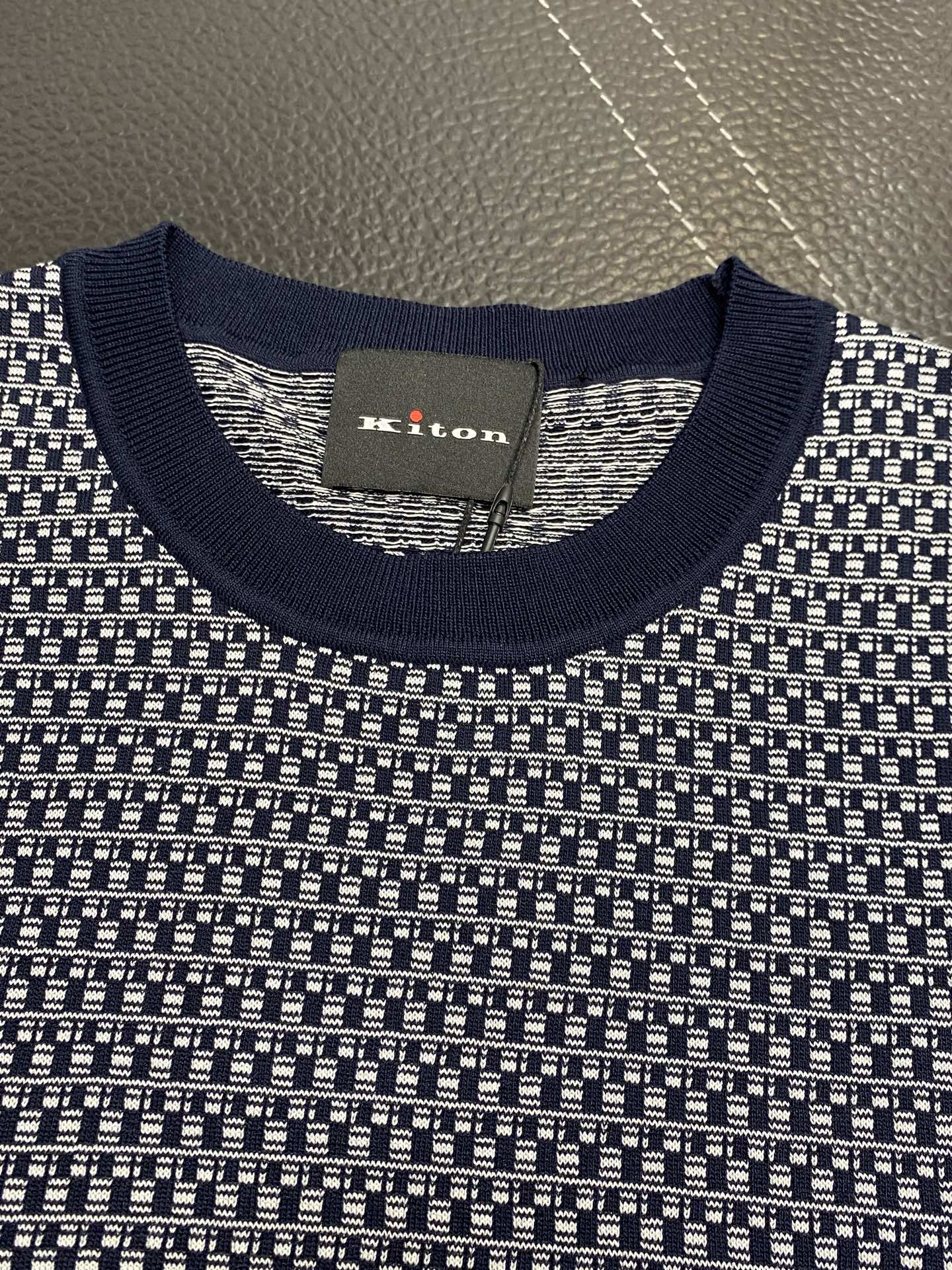 。KITON💥独家专供新款原单男士休闲短袖 高端  高端版本 时尚百搭爆款⚠️⚠️✨✨进口面料 手感超柔