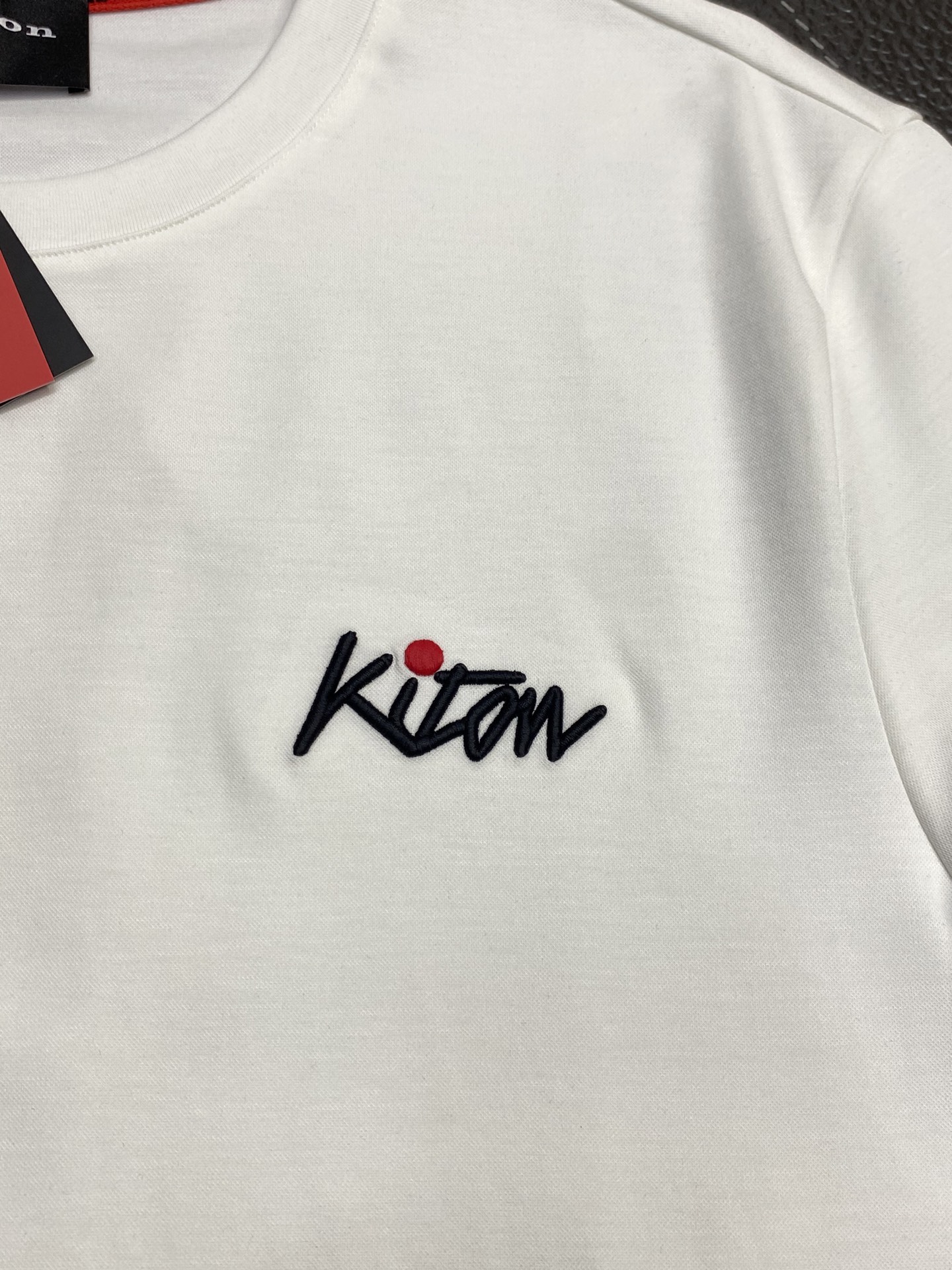 。KITON💥独家专供新款原单男士休闲短袖 高端  高端版本 时尚百搭爆款⚠️⚠️✨✨进口面料 手感超柔