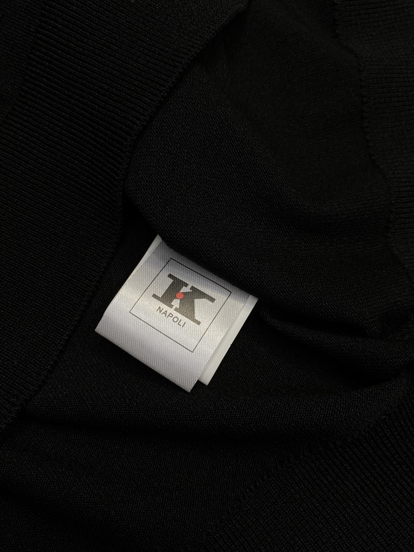 。KITON💥独家专供新款原单男士休闲短袖 高端定制 高端版本 时尚百搭爆款⚠️⚠️✨✨进口面料 手感超