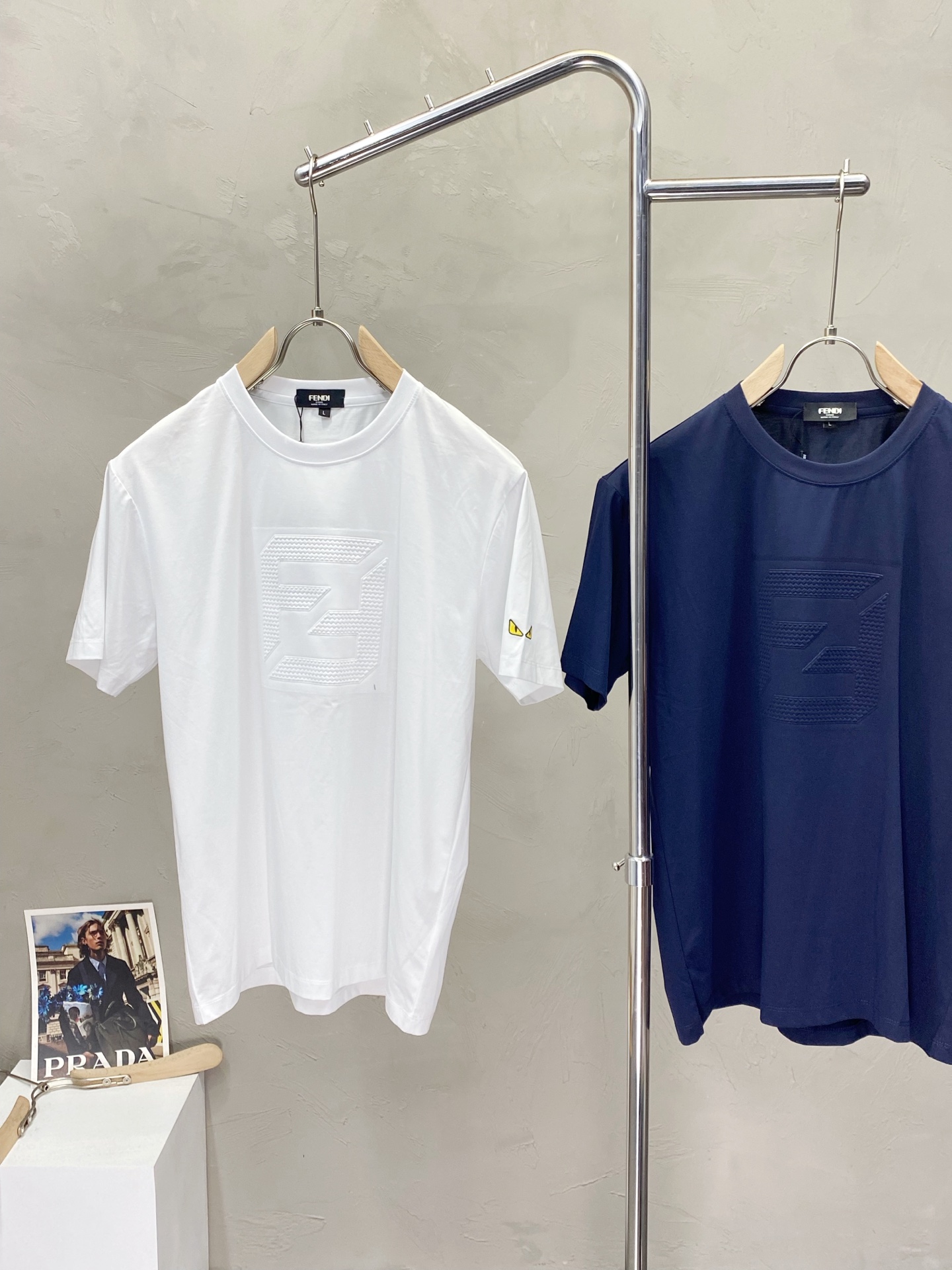 。FENDI芬迪💥独家专供新款原单男士休闲短袖 高端定制 高版本 时尚百搭爆款⚠️⚠️✨✨进口面料 手感