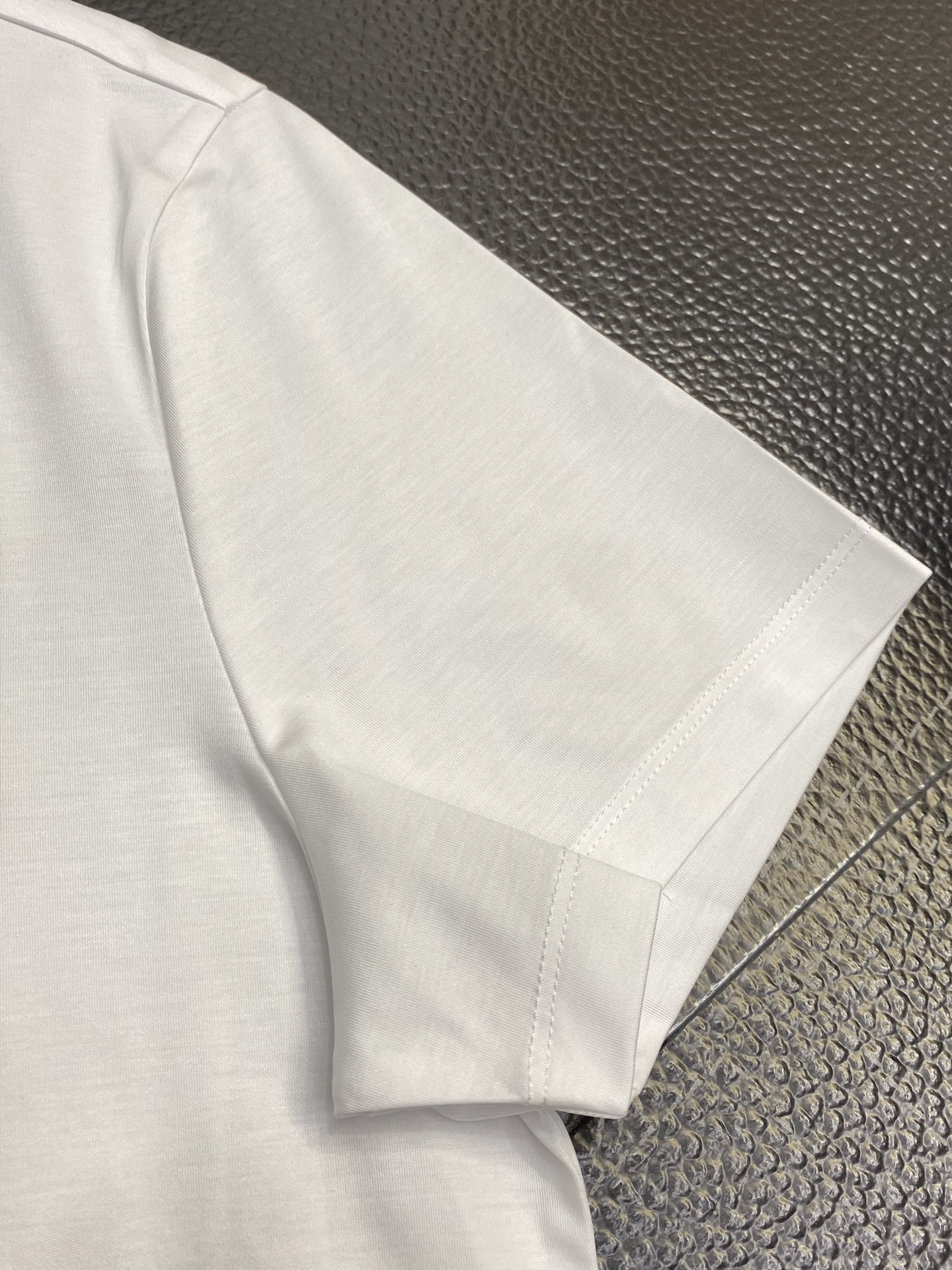 。LOEWE罗意威💥独家专供新款原单男士休闲短袖 高端定制 高版本 时尚百搭爆款⚠️⚠️✨✨进口面料 手