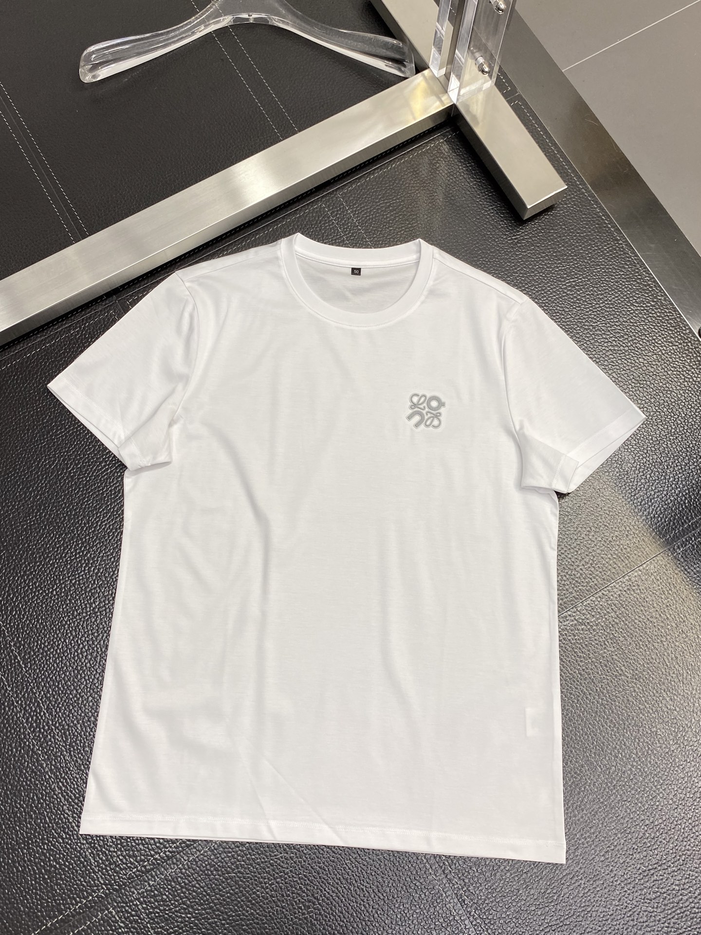 。LOEWE罗意威💥独家专供新款原单男士休闲短袖 高端定制 高版本 时尚百搭爆款⚠️⚠️✨✨进口面料 手