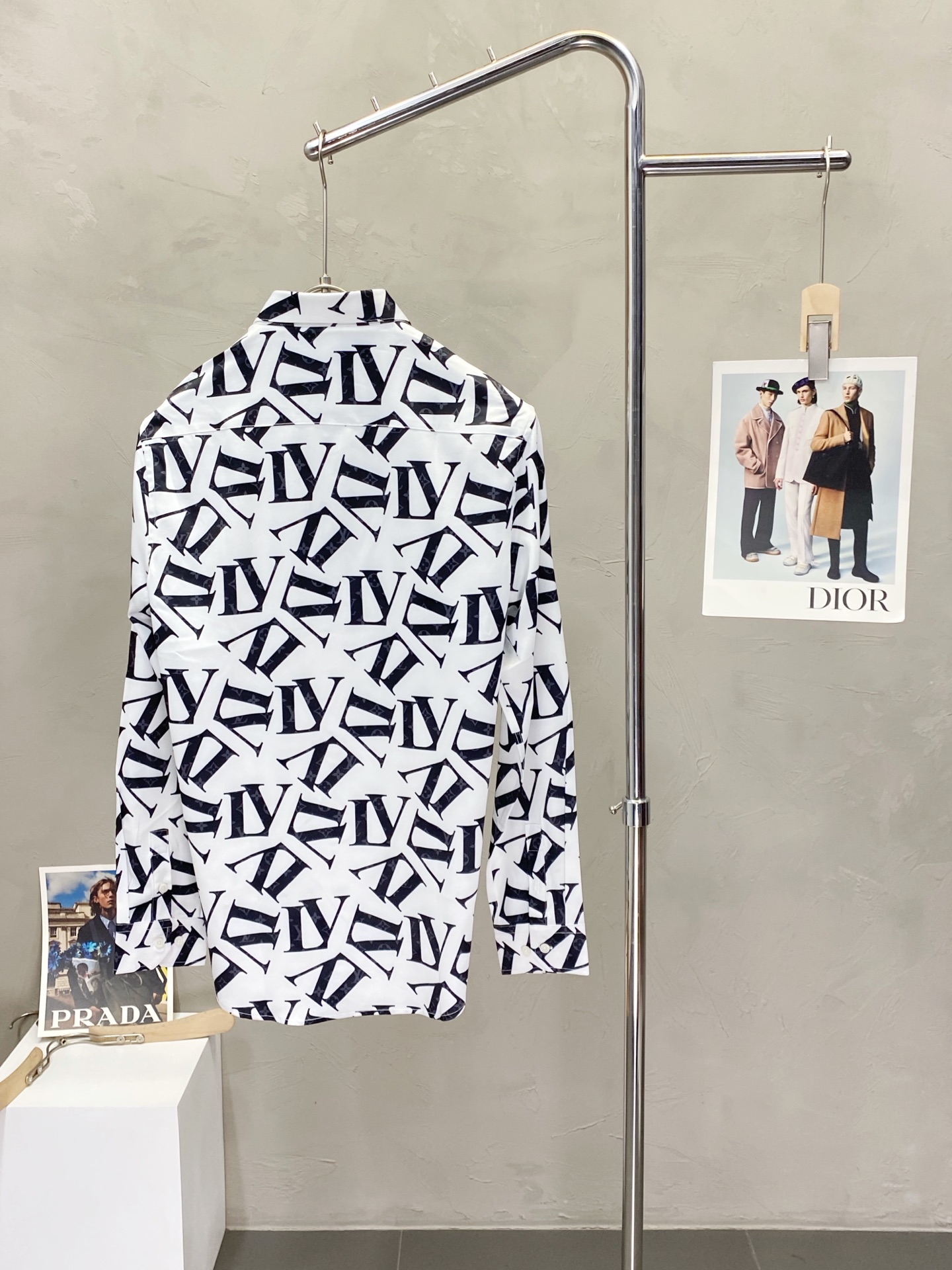 。Louis Vuitton路易威登💥独家专供新款男士休闲衬衫 高端定制 高端版本 时尚百搭爆款⚠️⚠️