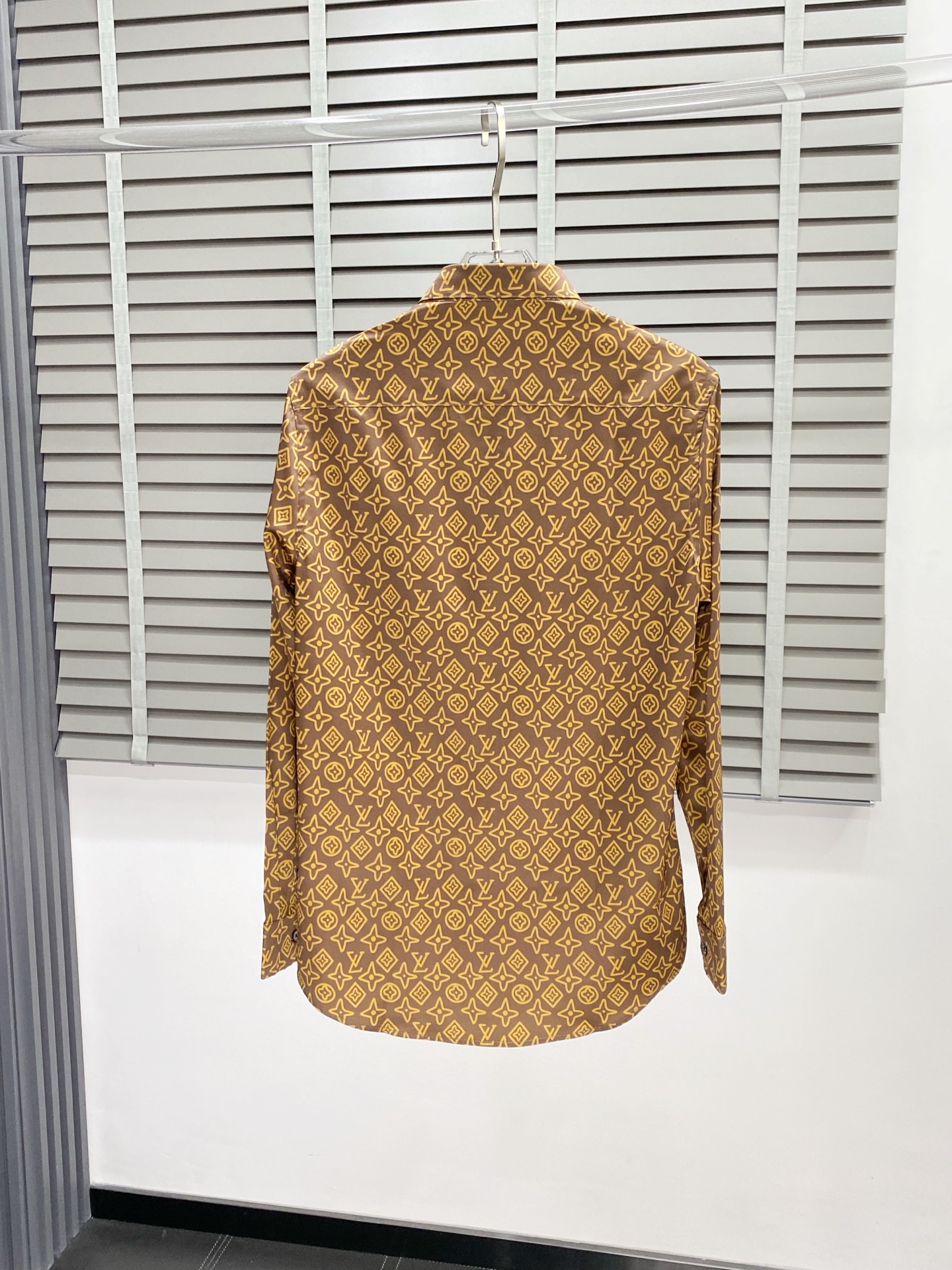 。Louis Vuitton路易威登💥独家专供新款男士休闲衬衫 高端定制 高端版本 时尚百搭爆款⚠️⚠️