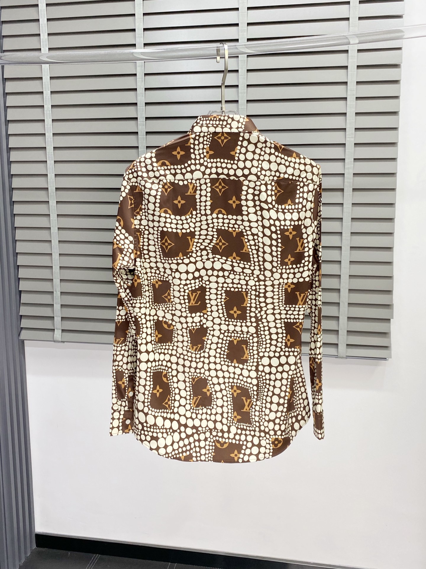 。Louis Vuitton路易威登💥独家专供新款男士休闲衬衫 高端定制 高端版本 时尚百搭爆款⚠️⚠️