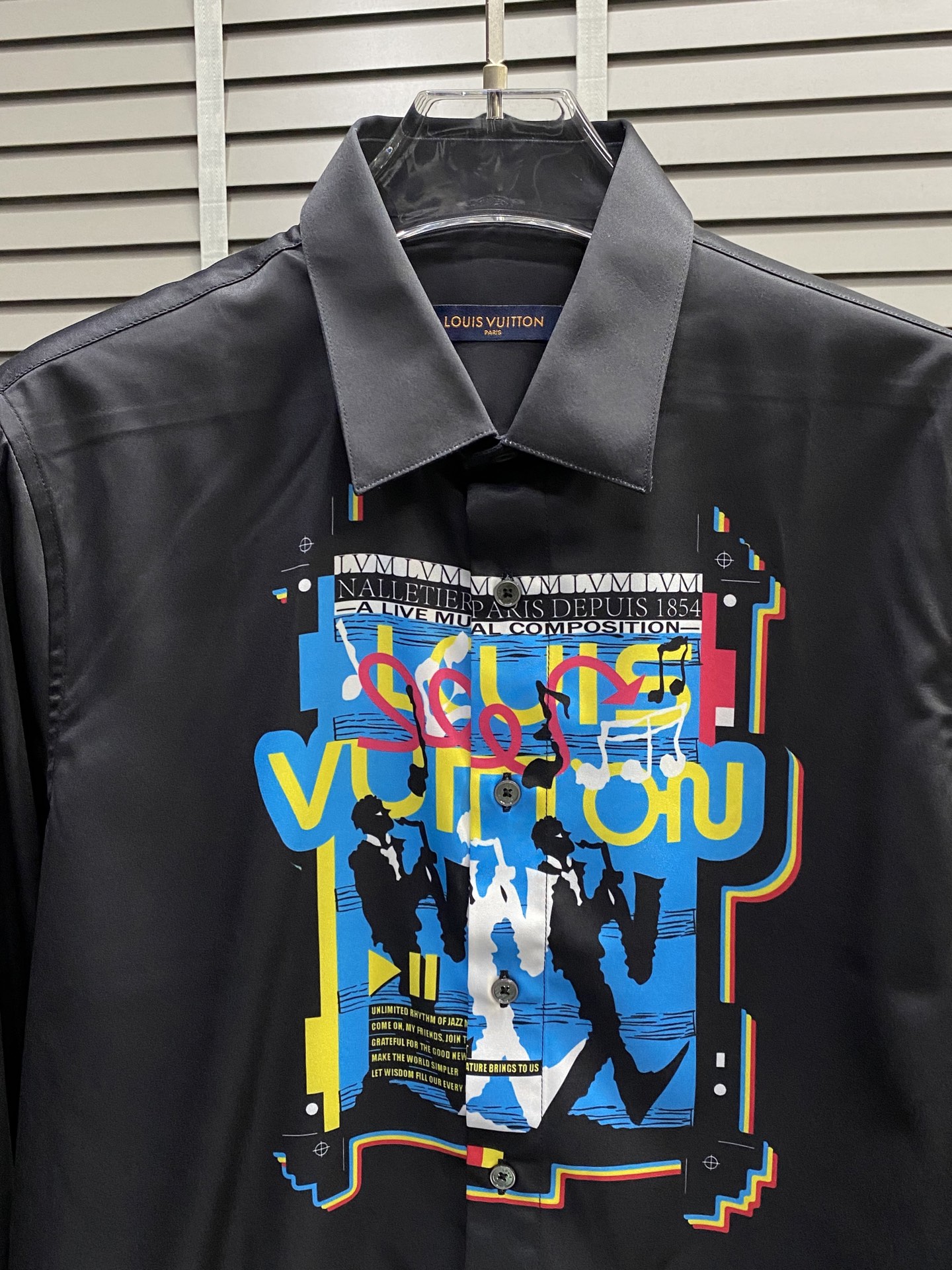 。Louis Vuitton路易威登💥独家专供新款男士休闲衬衫 高端定制 高端版本 时尚百搭爆款⚠️⚠️