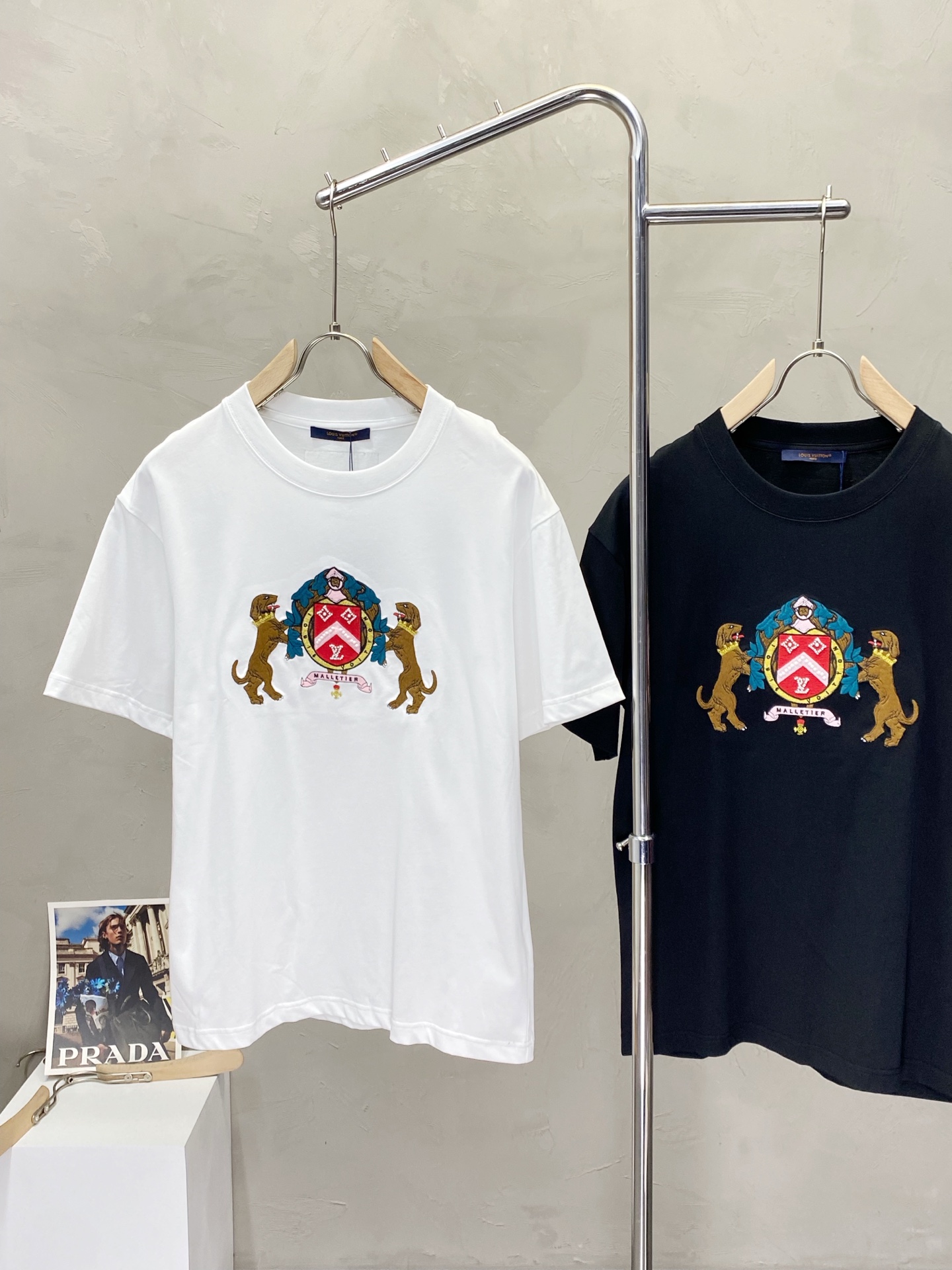 。Louis Vuitton路易威登💥独家专供新款原单男士休闲短袖 高端定制 高端版本 时尚百搭爆款⚠️