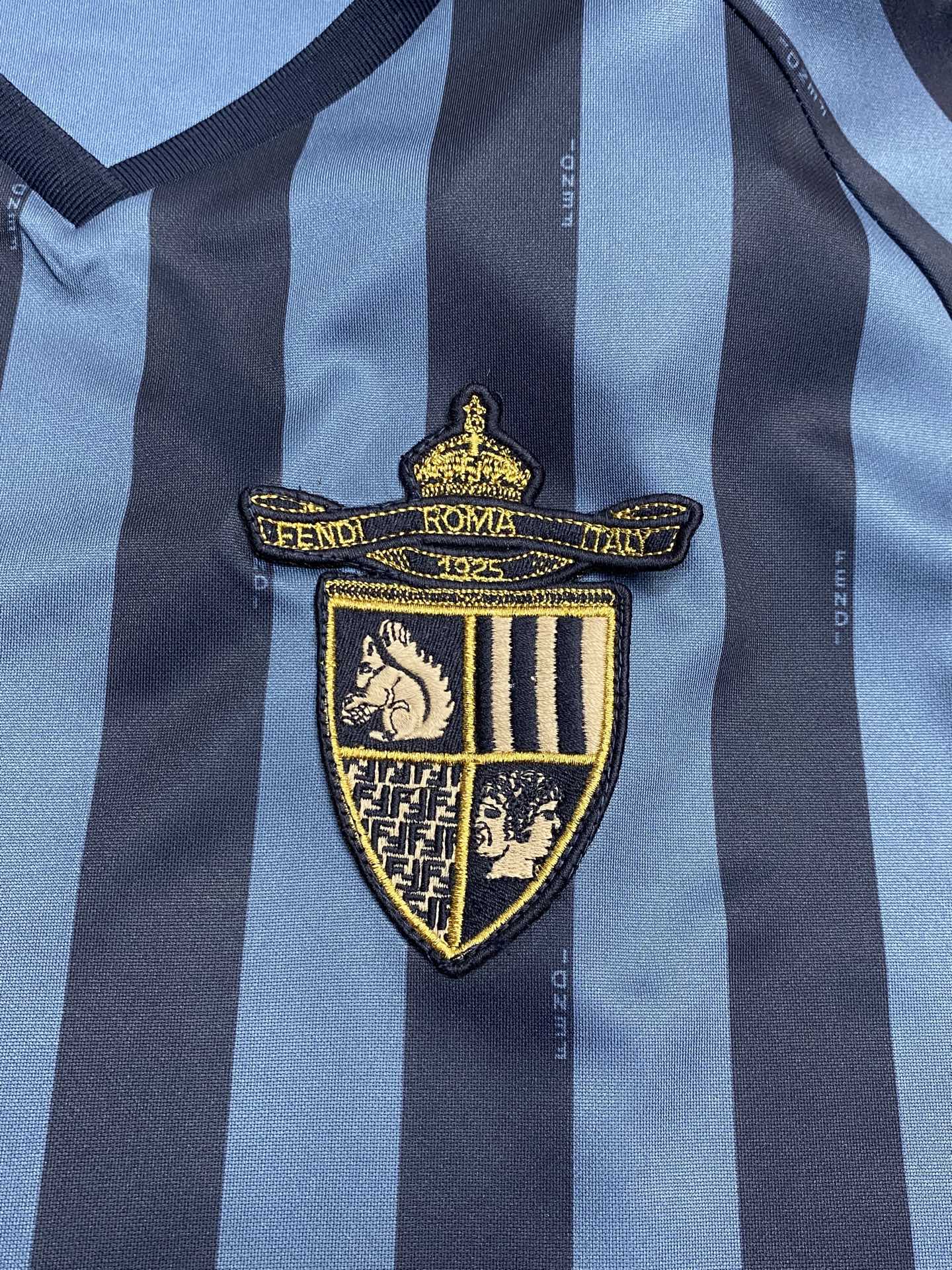 。FENDI芬迪💥独家专供新款原单男士休闲短袖 高端定制 高端版本 时尚百搭爆款⚠️⚠️✨✨进口面料 手