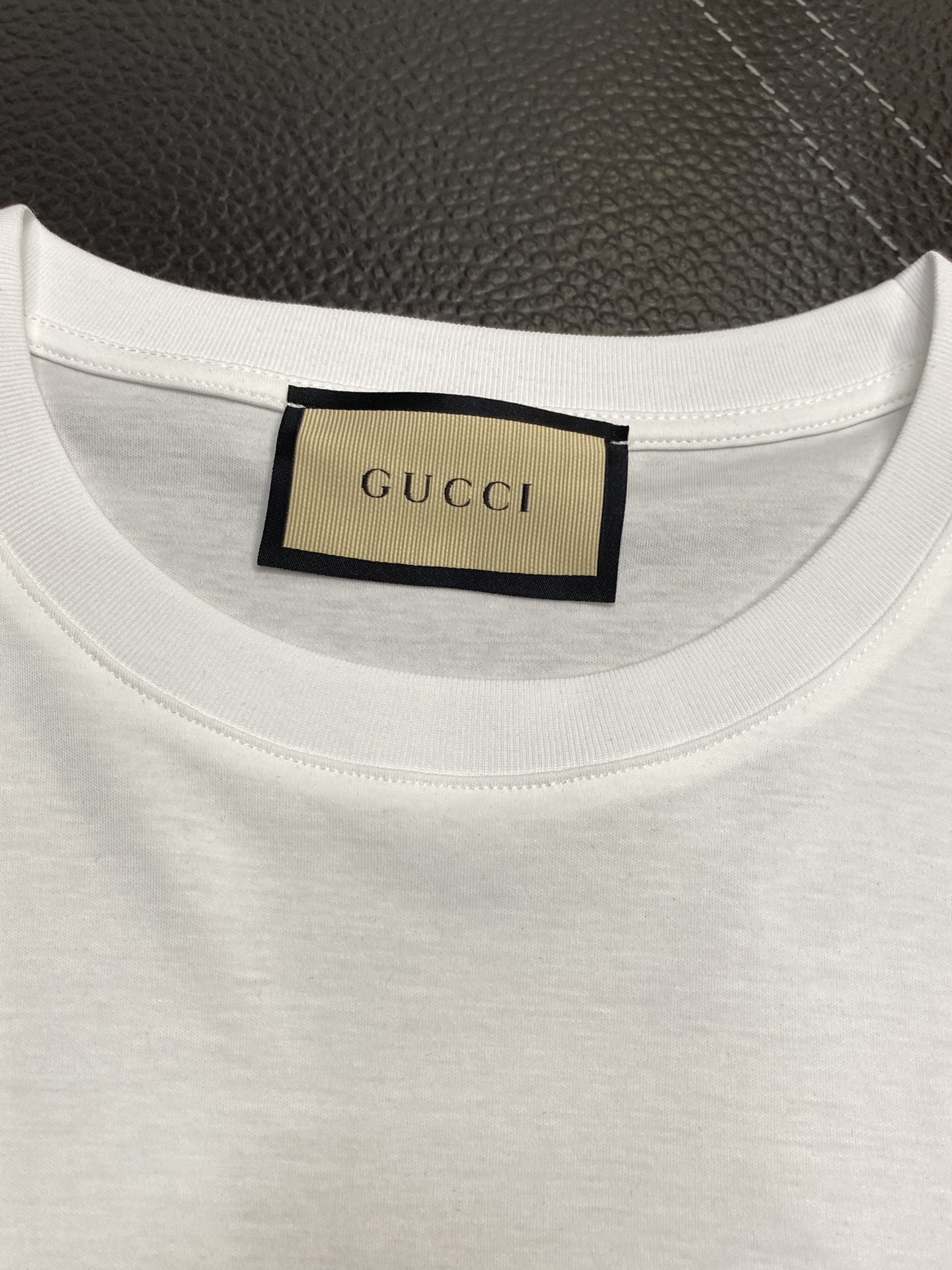 。Gucci古驰💥独家专供新款原单男士休闲短袖 高端定制 高版本 时尚百搭爆款⚠️⚠️✨✨进口面料 手感