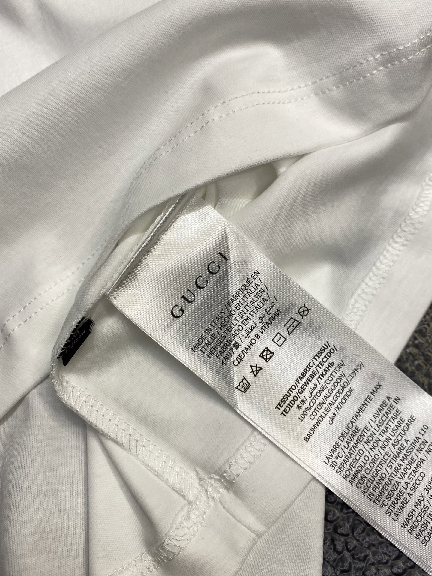 。Gucci古驰💥独家专供新款原单男士休闲短袖 高端定制 高版本 时尚百搭爆款⚠️⚠️✨✨进口面料 手感