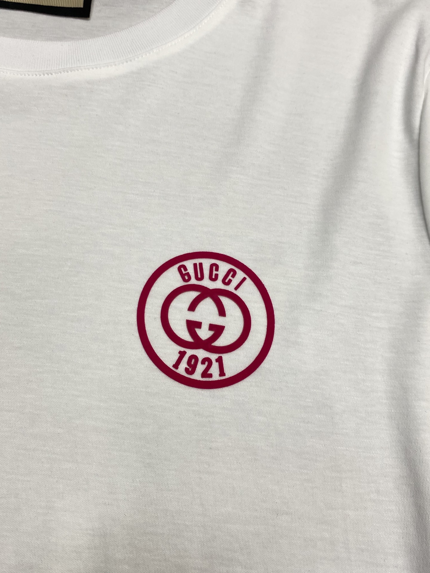 。Gucci古驰💥独家专供新款原单男士休闲短袖 高端定制 高版本 时尚百搭爆款⚠️⚠️✨✨进口面料 手感