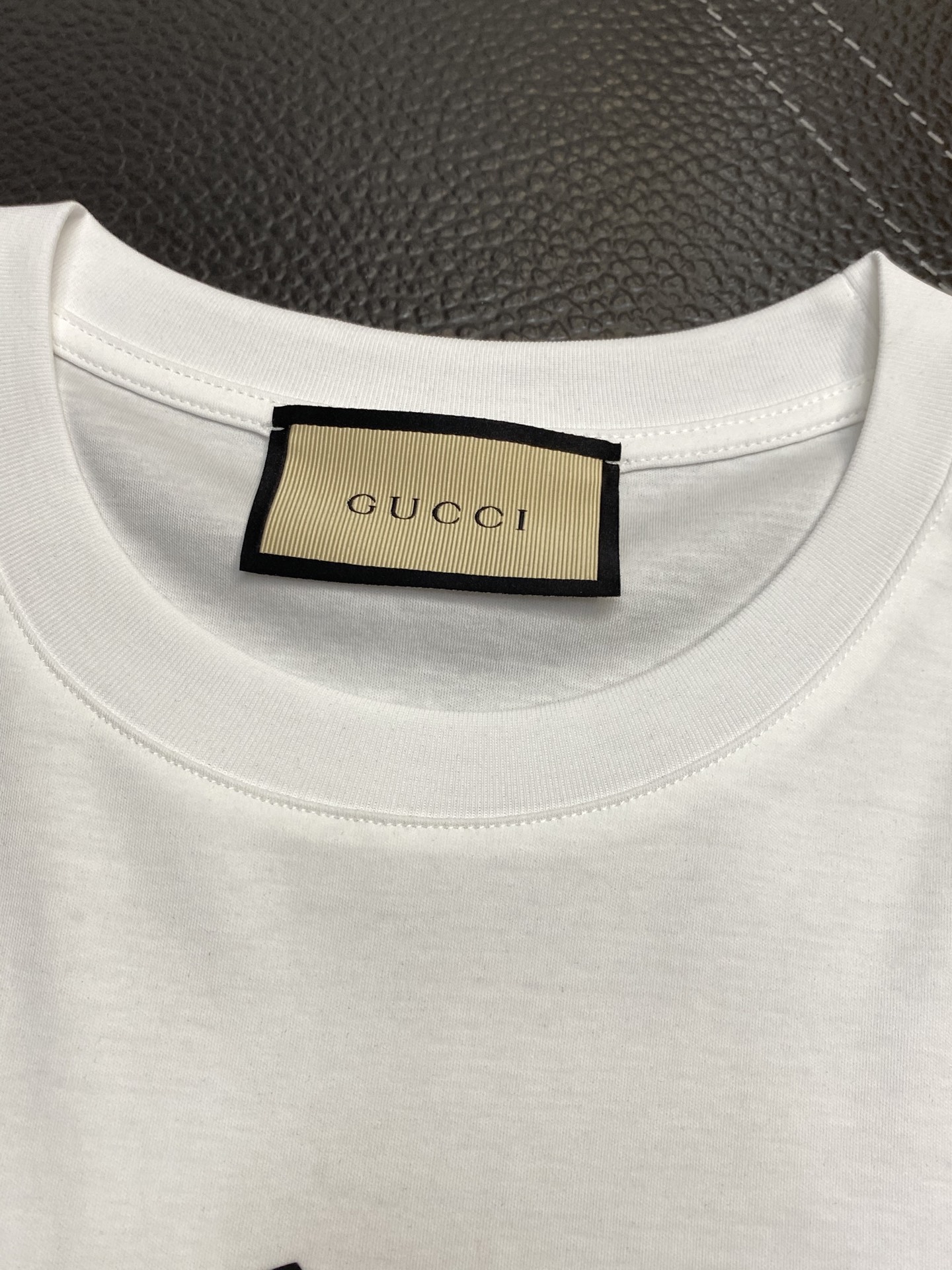 。Gucci古驰💥独家专供新款原单男士休闲短袖 高端定制 高版本 时尚百搭爆款⚠️⚠️✨✨进口面料 手感