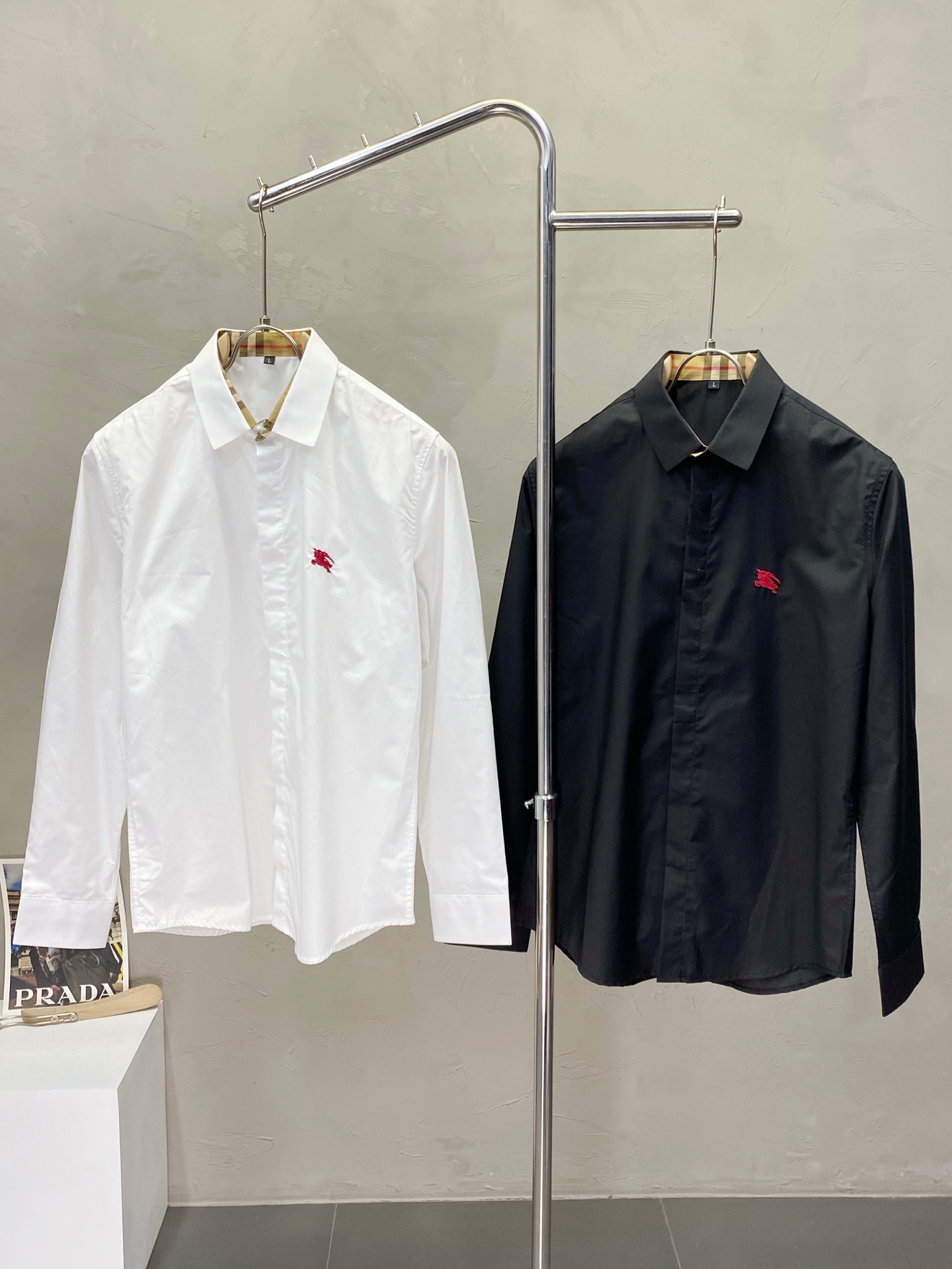 。Burberry巴宝莉💥独家专供新款原单男士休闲长袖衬衫 高端定制 高端版本 时尚百搭爆款⚠️⚠️✨✨