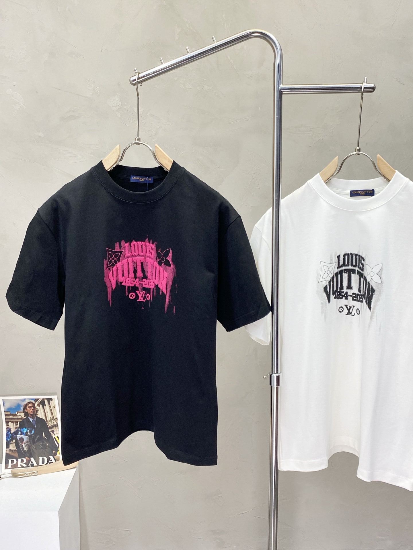 。Louis Vuitton路易威登💥独家专供新款原单男士休闲短袖 高端定制 高端版本 时尚百搭爆款⚠️