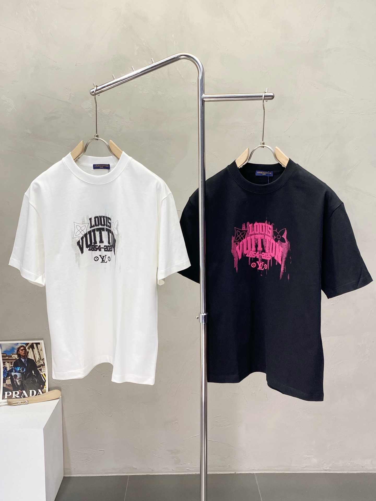 。Louis Vuitton路易威登💥独家专供新款原单男士休闲短袖 高端定制 高端版本 时尚百搭爆款⚠️