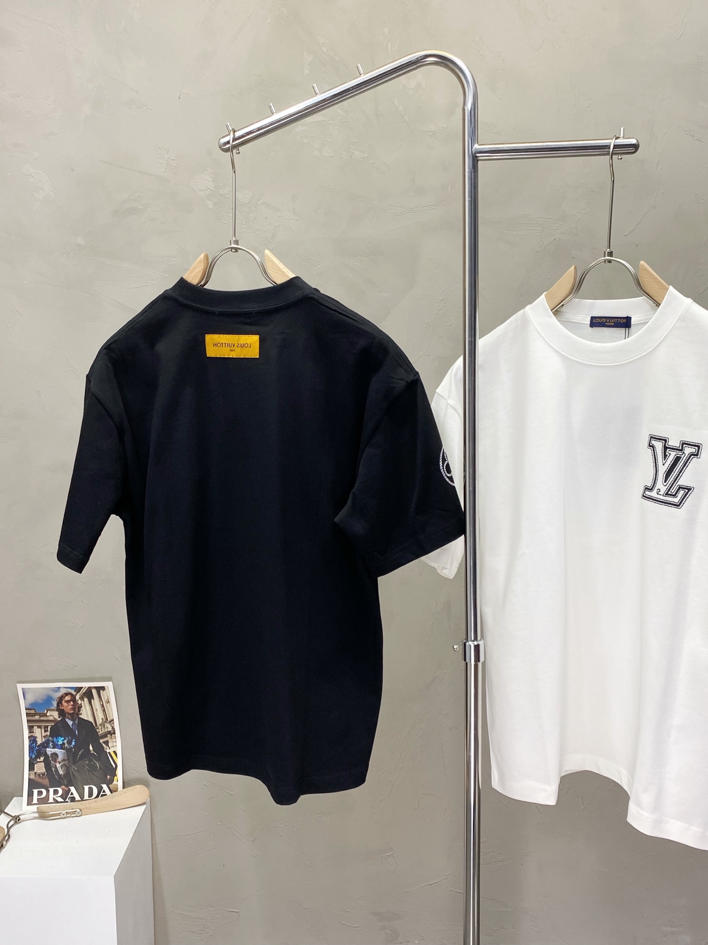 。Louis Vuitton路易威登💥独家专供新款原单男士休闲短袖 高端  高端版本 时尚百搭爆款⚠️⚠