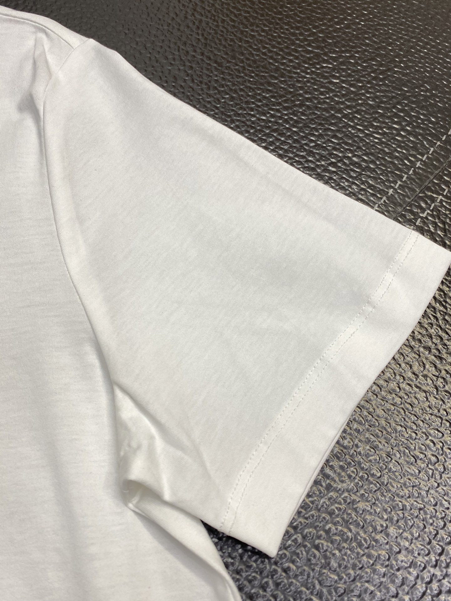 。LOEWE罗意威💥独家专供新款原单男士休闲短袖 高端  高端版本 时尚百搭爆款⚠️⚠️✨✨进口面料 手