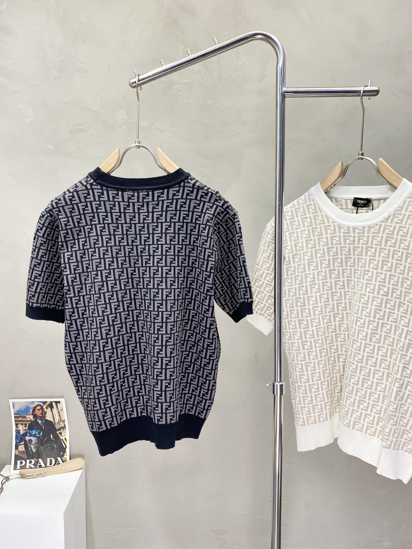 。FENDI芬迪💥独家专供新款原单男士休闲针织短袖 高端  高端版本 时尚百搭爆款⚠️⚠️✨✨进口面料 
