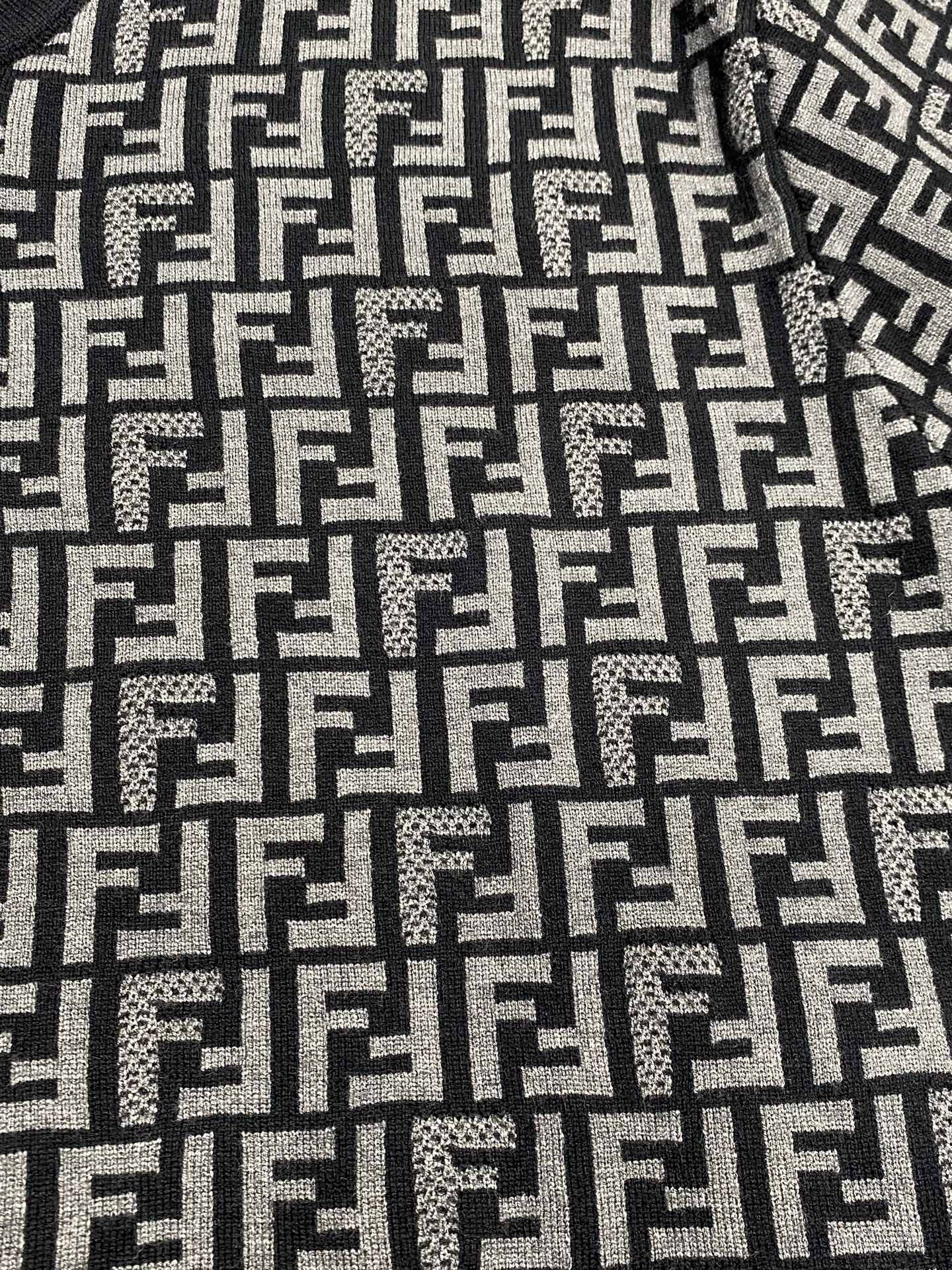 。FENDI芬迪💥独家专供新款原单男士休闲针织短袖 高端  高端版本 时尚百搭爆款⚠️⚠️✨✨进口面料 