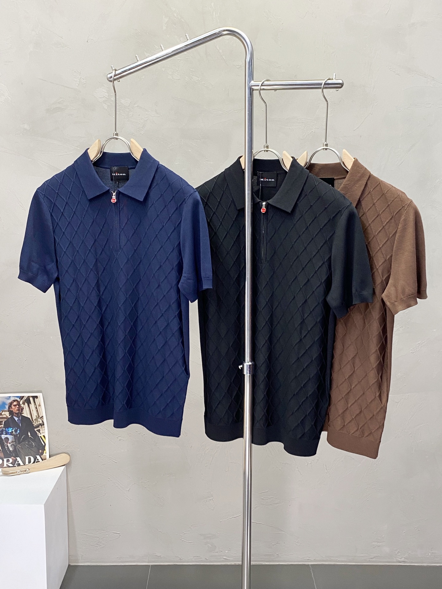 。KITON💥独家专供新款原单男士休闲短袖 高端定制 高端版本 时尚百搭爆款⚠️⚠️✨✨进口面料 手感超