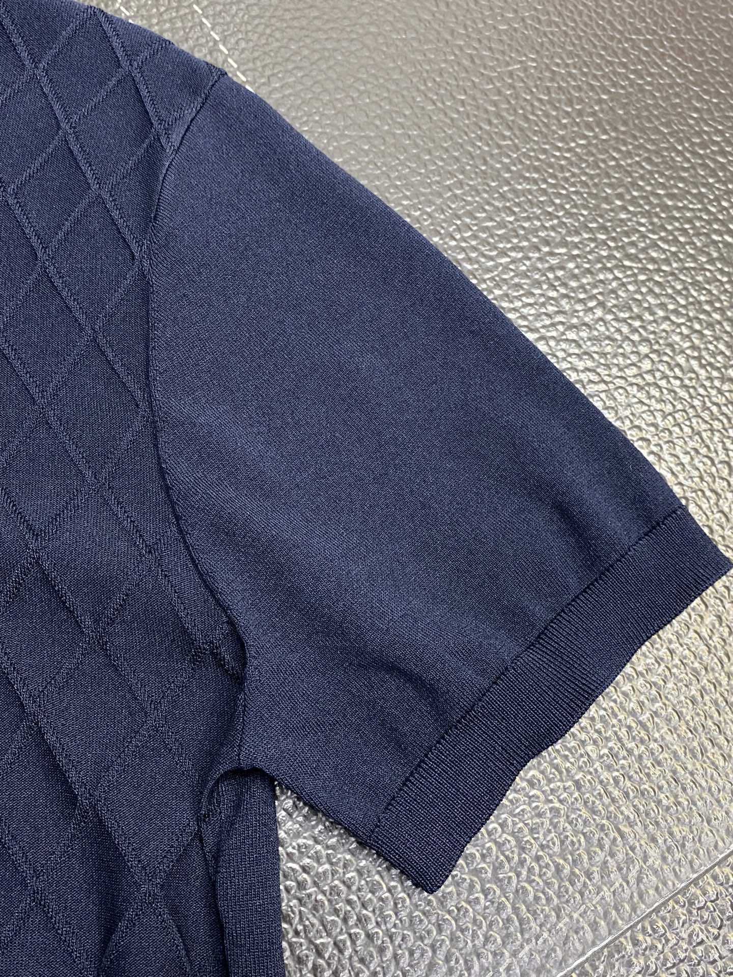 。KITON💥独家专供新款原单男士休闲短袖 高端定制 高端版本 时尚百搭爆款⚠️⚠️✨✨进口面料 手感超