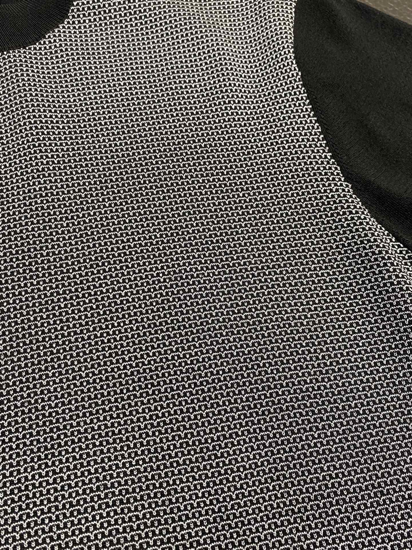 。KITON💥独家专供新款原单男士休闲短袖 高端定制 高端版本 时尚百搭爆款⚠️⚠️✨✨进口面料 手感超