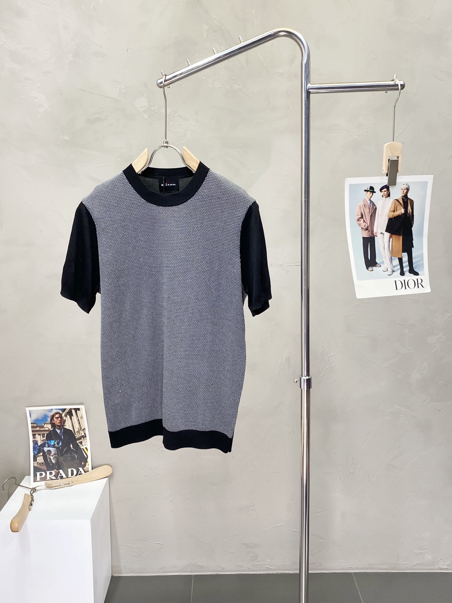 。KITON💥独家专供新款原单男士休闲短袖 高端定制 高端版本 时尚百搭爆款⚠️⚠️✨✨进口面料 手感超