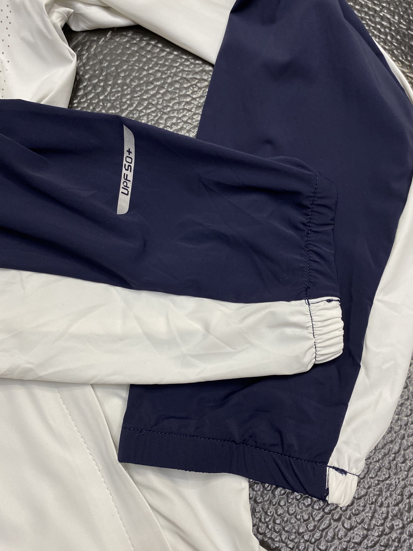 。Arc’teryx始祖鸟💥独家专供新款原单男士休闲春夏薄外套 防晒衣。透气舒适 高端定制 高版本 时尚