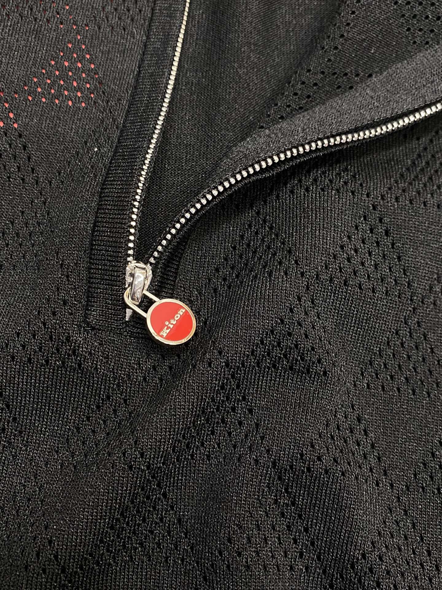 。KITON💥独家专供新款原单男士休闲短袖 高端定制 高端版本 时尚百搭爆款⚠️⚠️✨✨进口面料 手感超